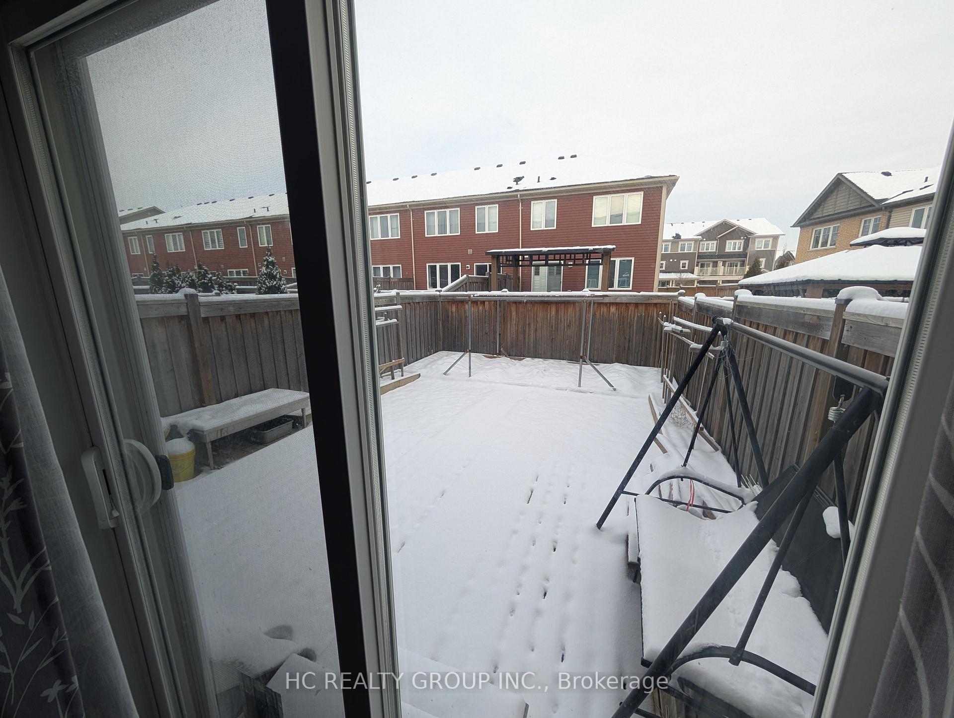 Photo 6 of 15 Tabaret Crescent, Oshawa, Windfields — HOMEH