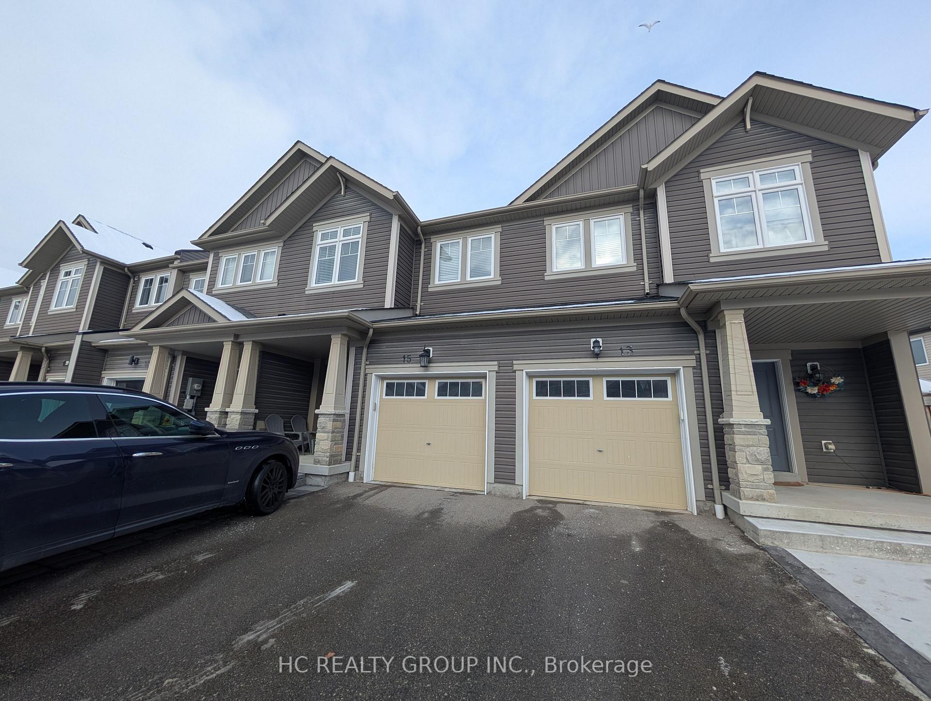 Photo 7 of 15 Tabaret Crescent, Oshawa, Windfields — HOMEH