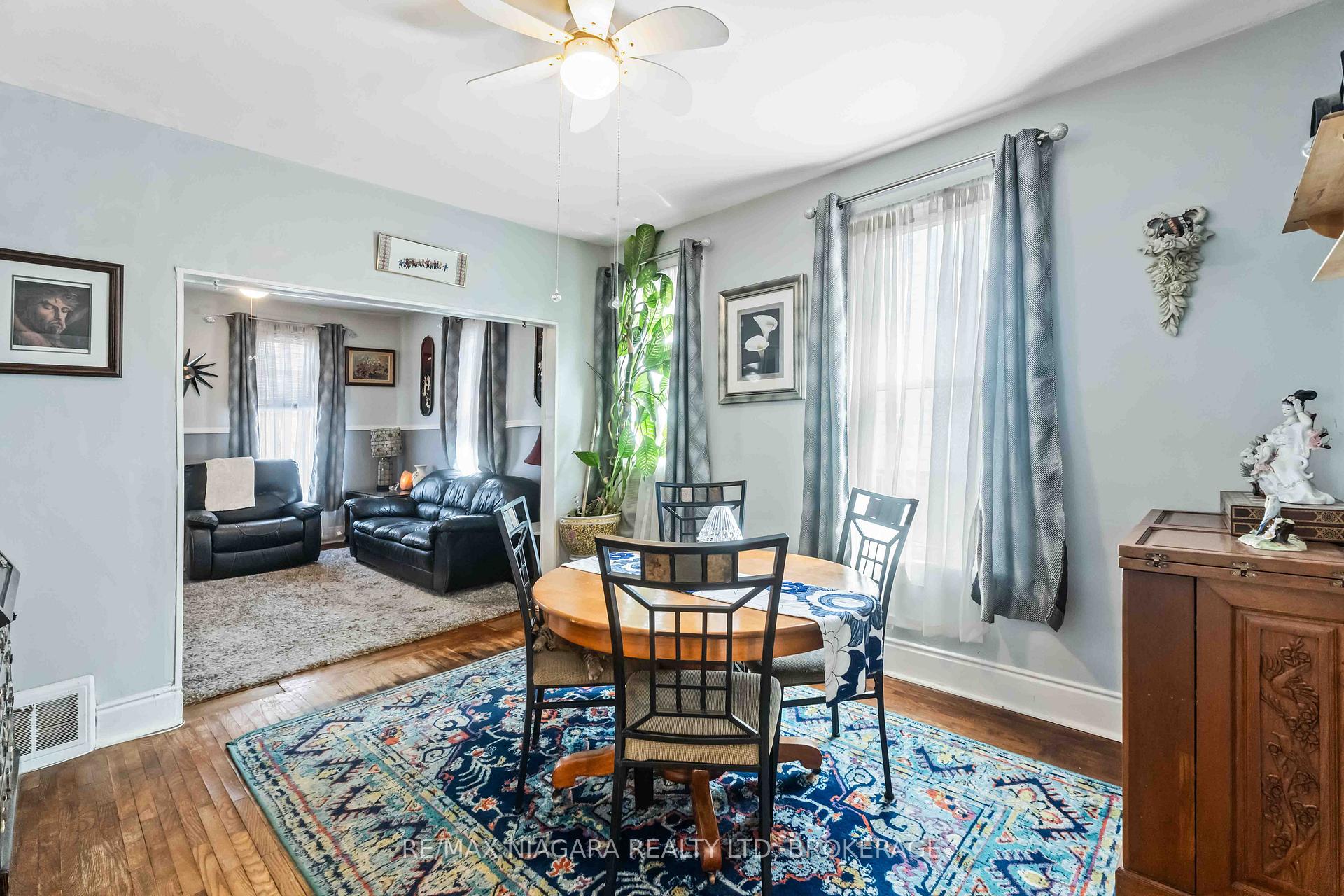 Photo 4 of 4670 Huron Street, Niagara Falls, Downtown — HOMEH