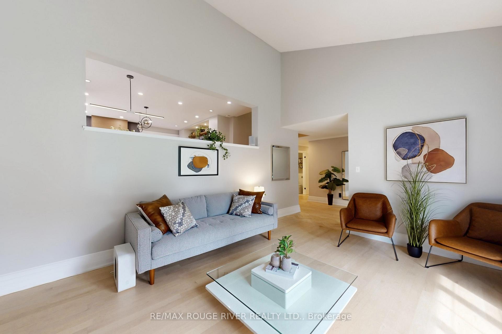 Photo 6 of 1773 Bronte Square, Pickering, Liverpool — HOMEH