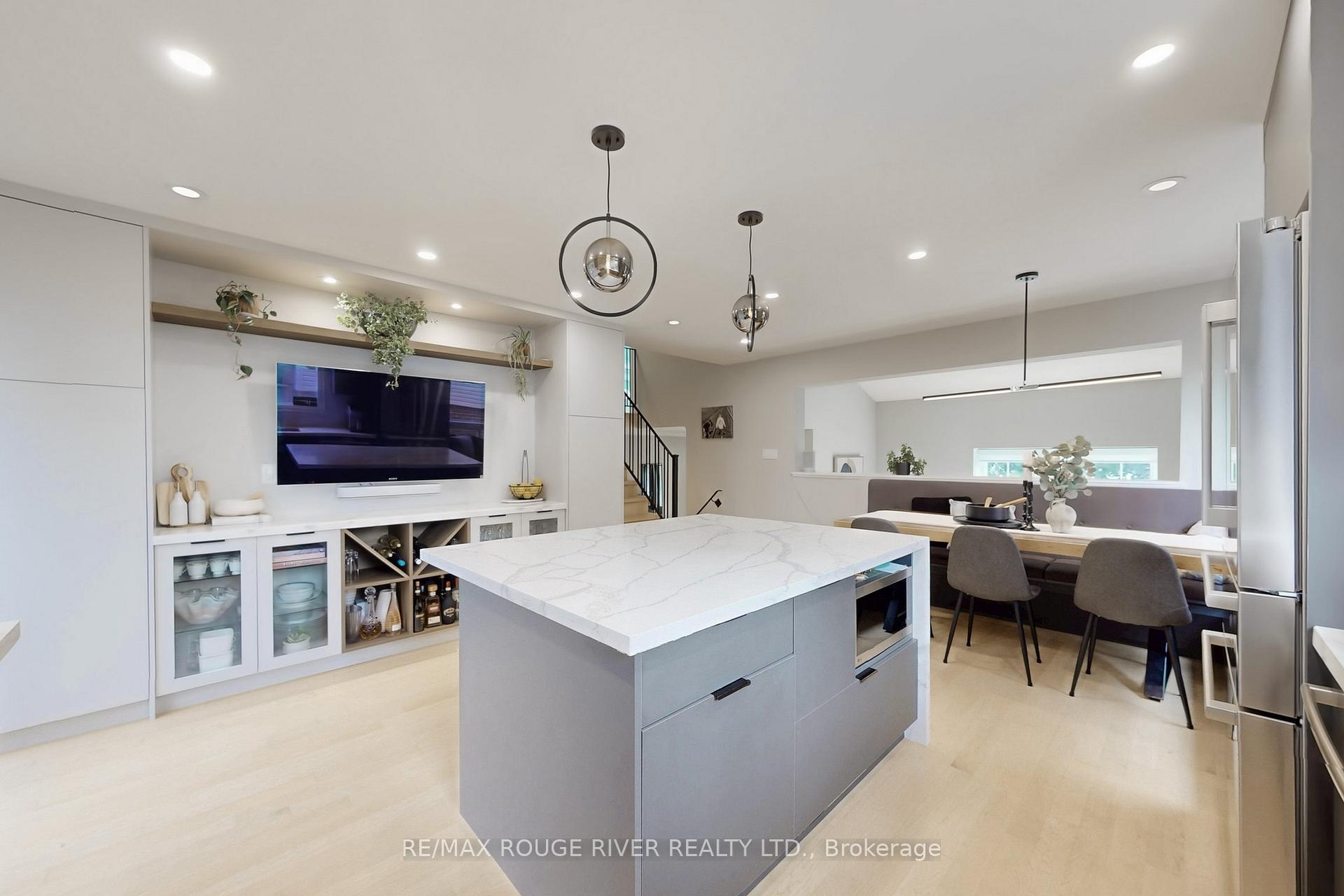 Photo 14 of 1773 Bronte Square, Pickering, Liverpool — HOMEH