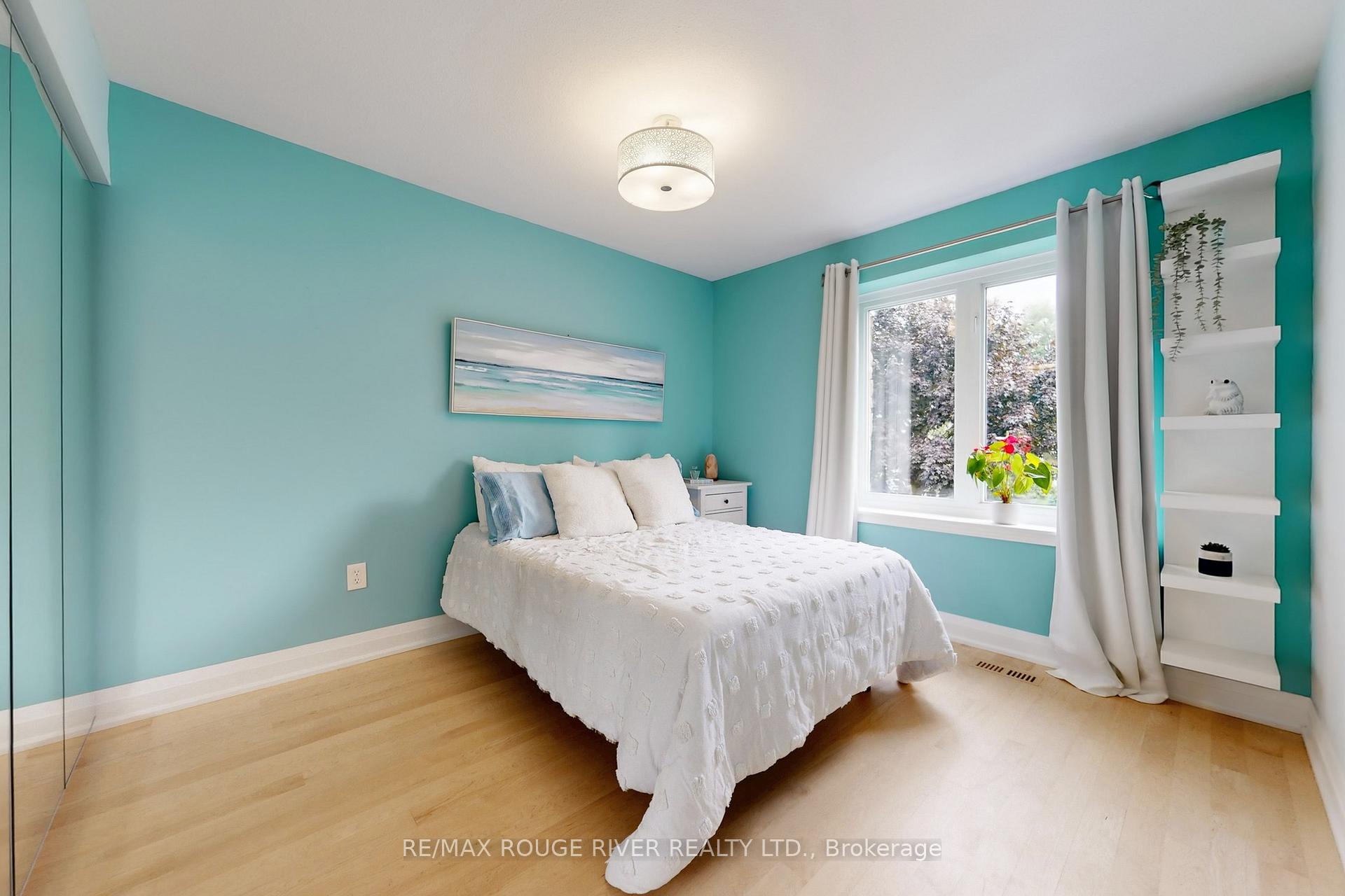 Photo 22 of 1773 Bronte Square, Pickering, Liverpool — HOMEH
