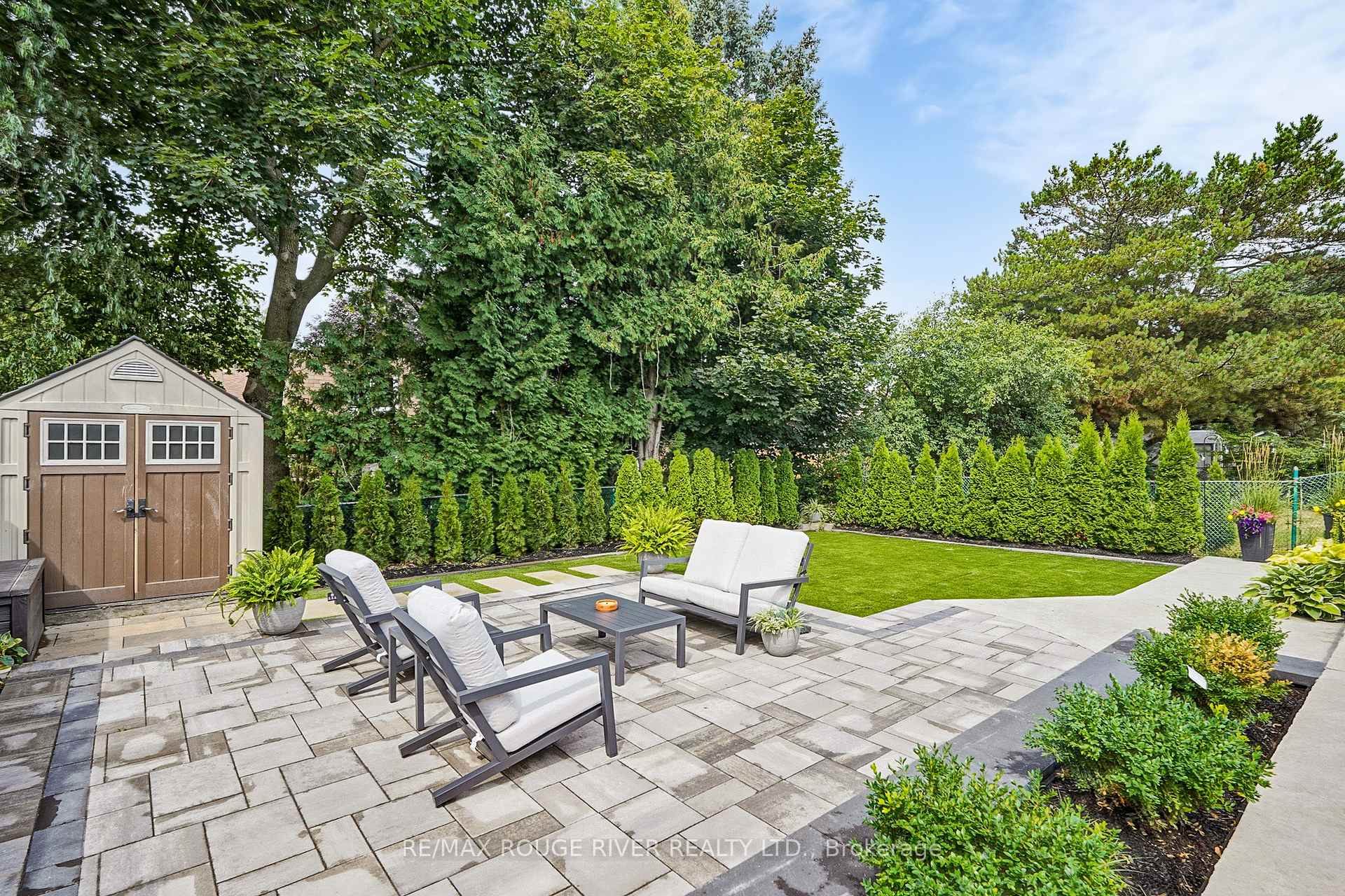 Photo 36 of 1773 Bronte Square, Pickering, Liverpool — HOMEH