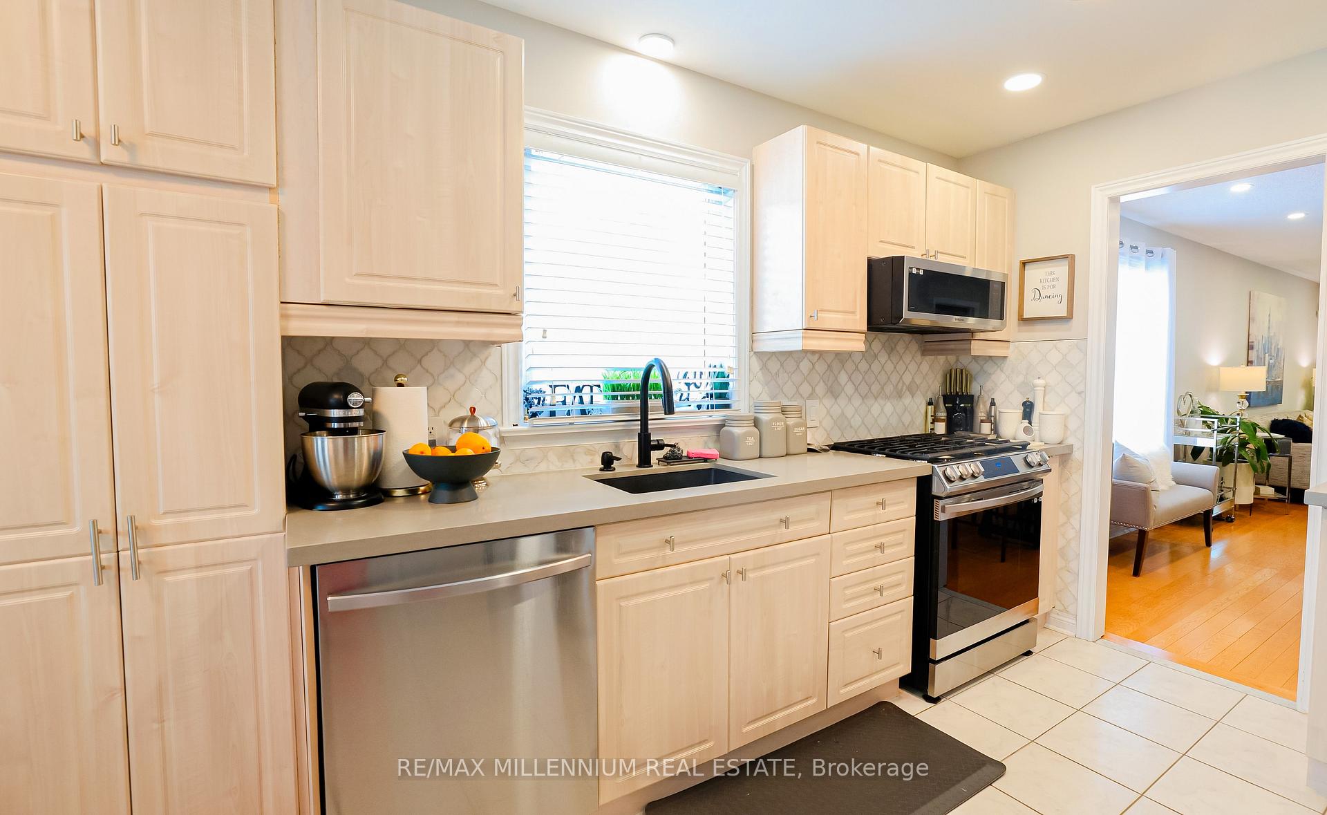 Photo 11 of 695 Poplar Road, Milton, Timberlea — HOMEH