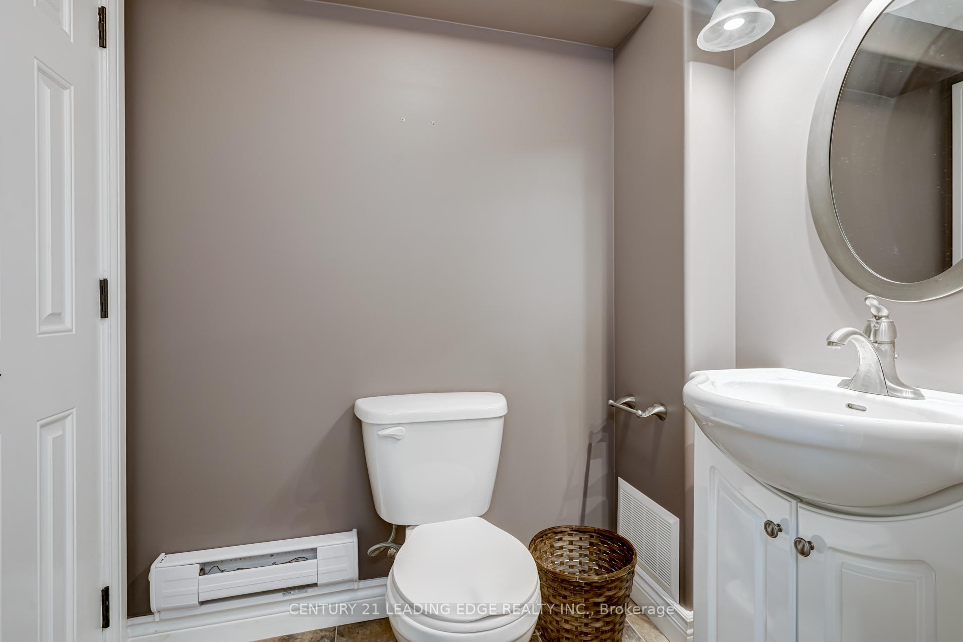 Photo 3 of 172 Nature Haven Crescent, Pickering, Rouge Park — HOMEH