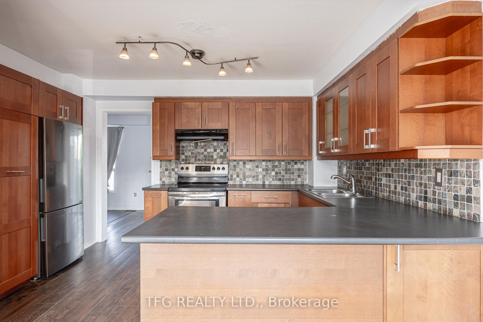 Photo 7 of 1475 Major Oaks Road, Pickering, Brock Ridge — HOMEH