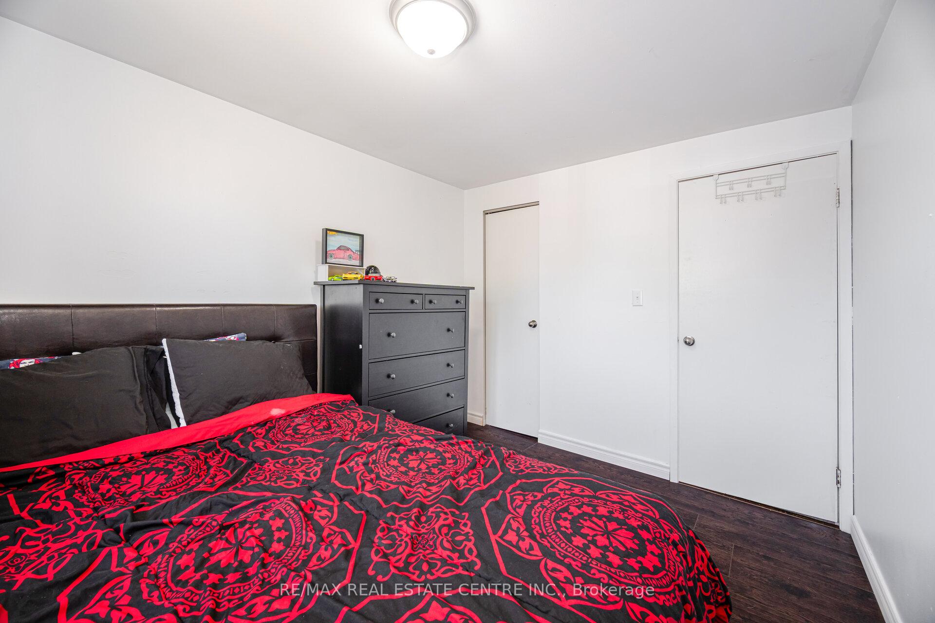 Photo 26 of 244 Kinmount Crescent, Oshawa, Lakeview — HOMEH