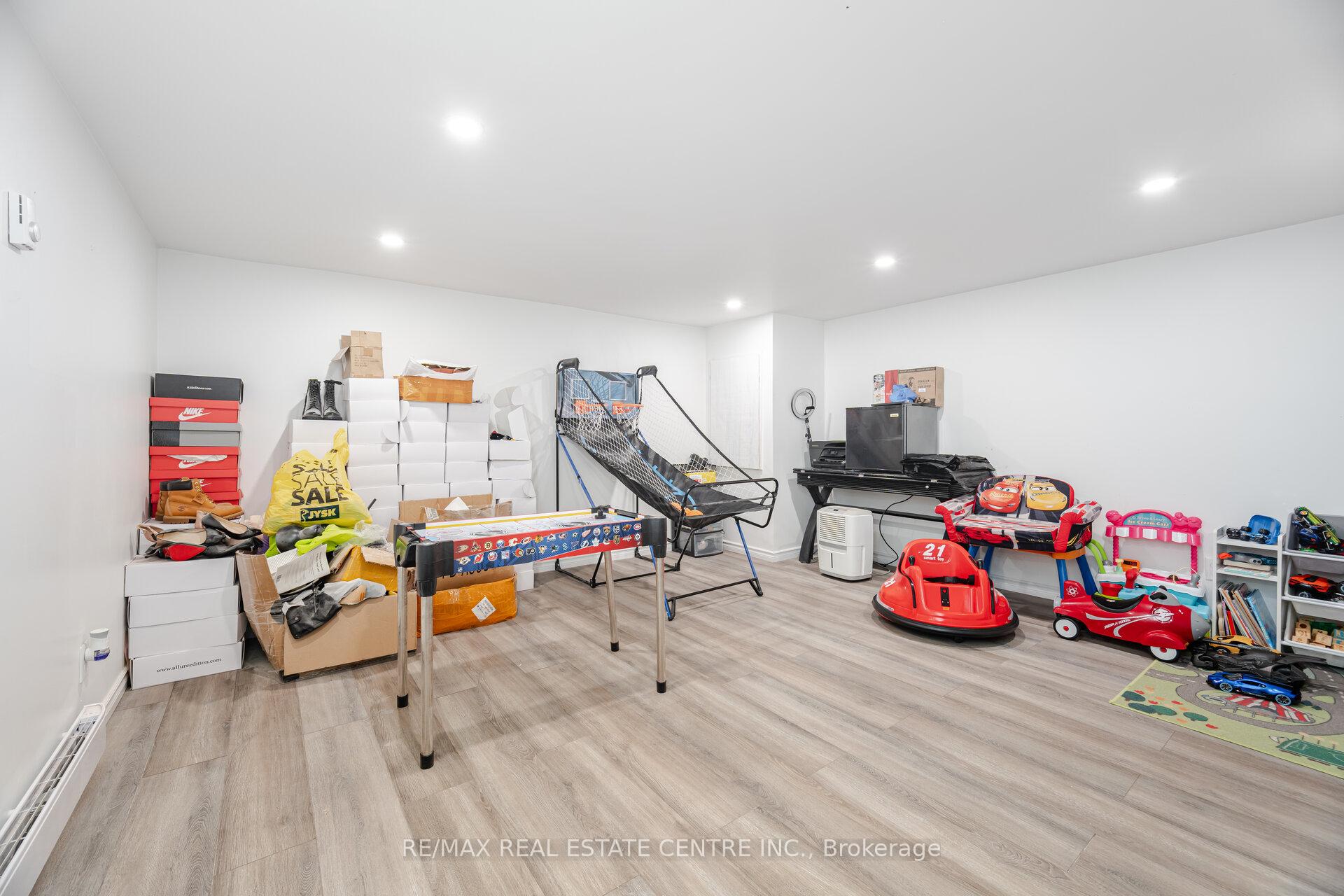 Photo 31 of 244 Kinmount Crescent, Oshawa, Lakeview — HOMEH