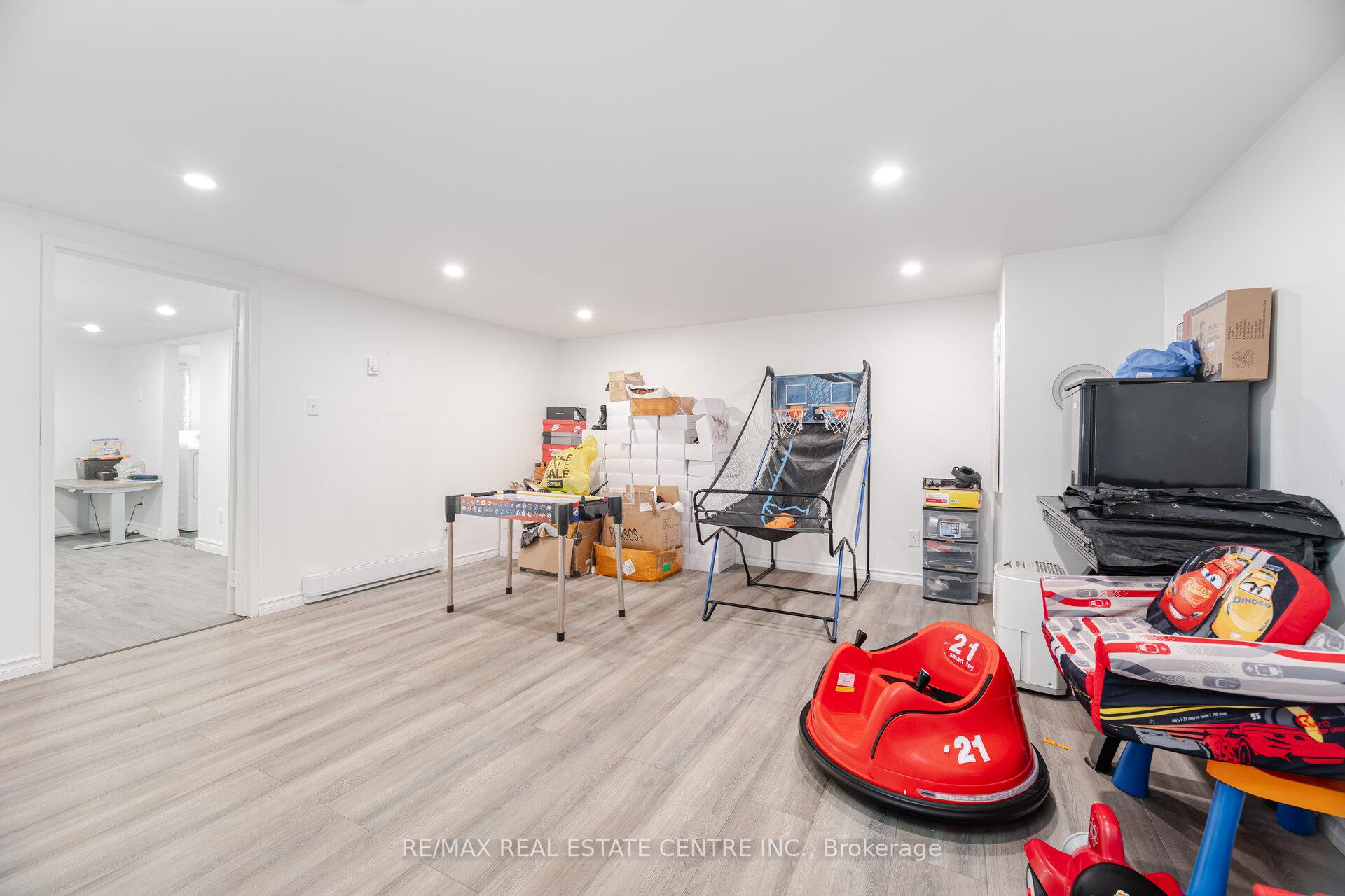 Photo 32 of 244 Kinmount Crescent, Oshawa, Lakeview — HOMEH