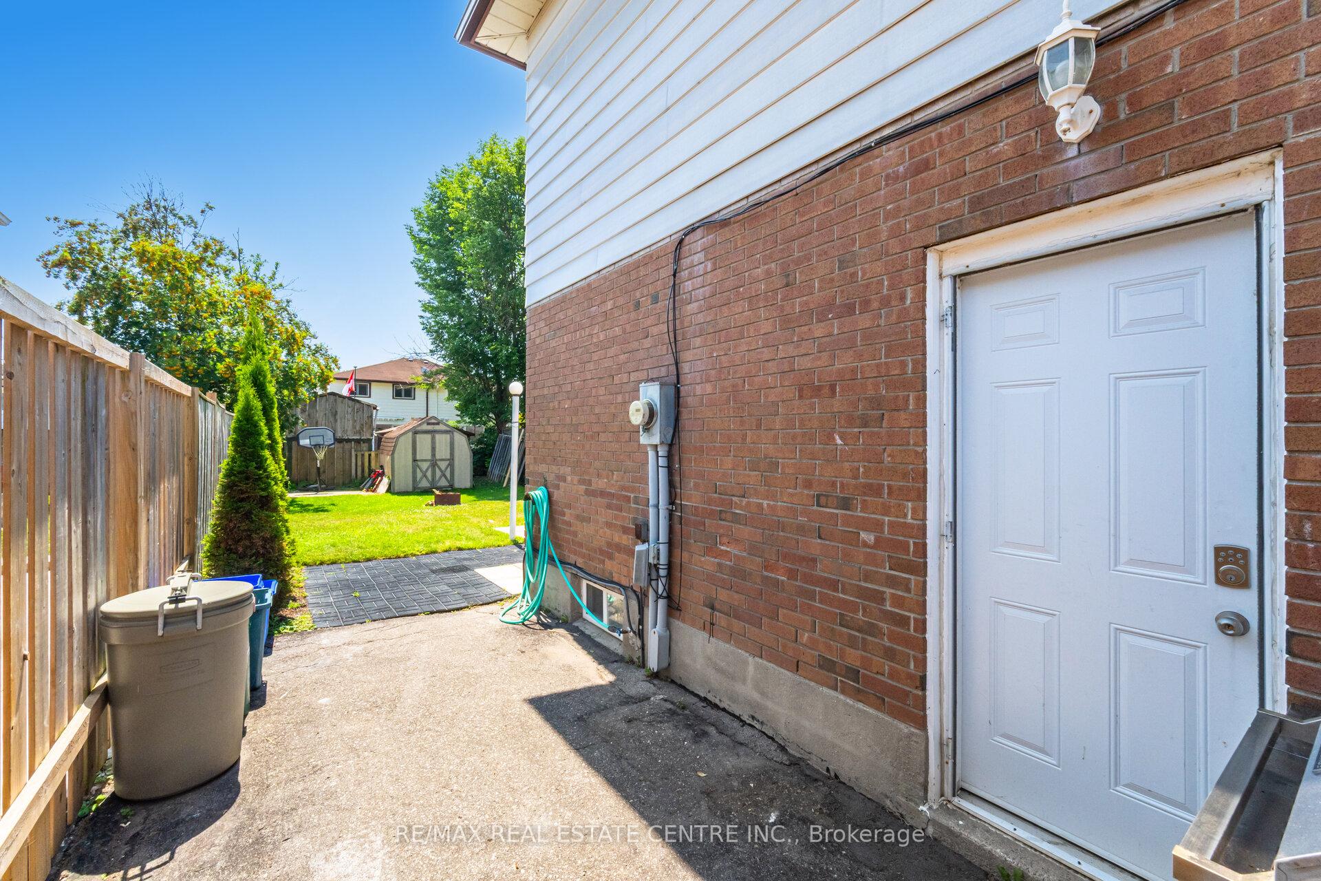 Photo 38 of 244 Kinmount Crescent, Oshawa, Lakeview — HOMEH