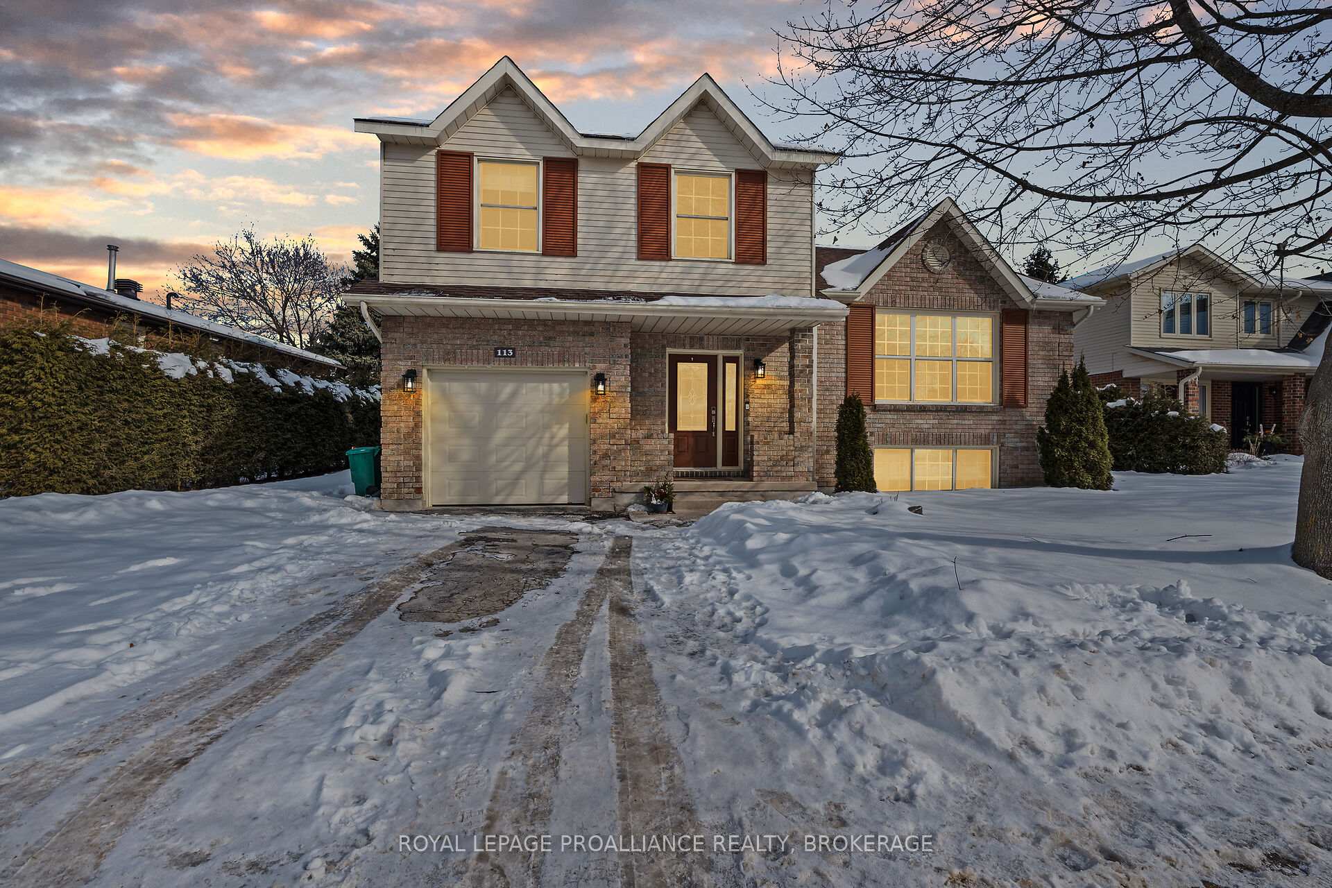 Photo 1 of 113 Greenlees Drive, Kingston, Kingston East (Incl Barret Crt) — HOMEH