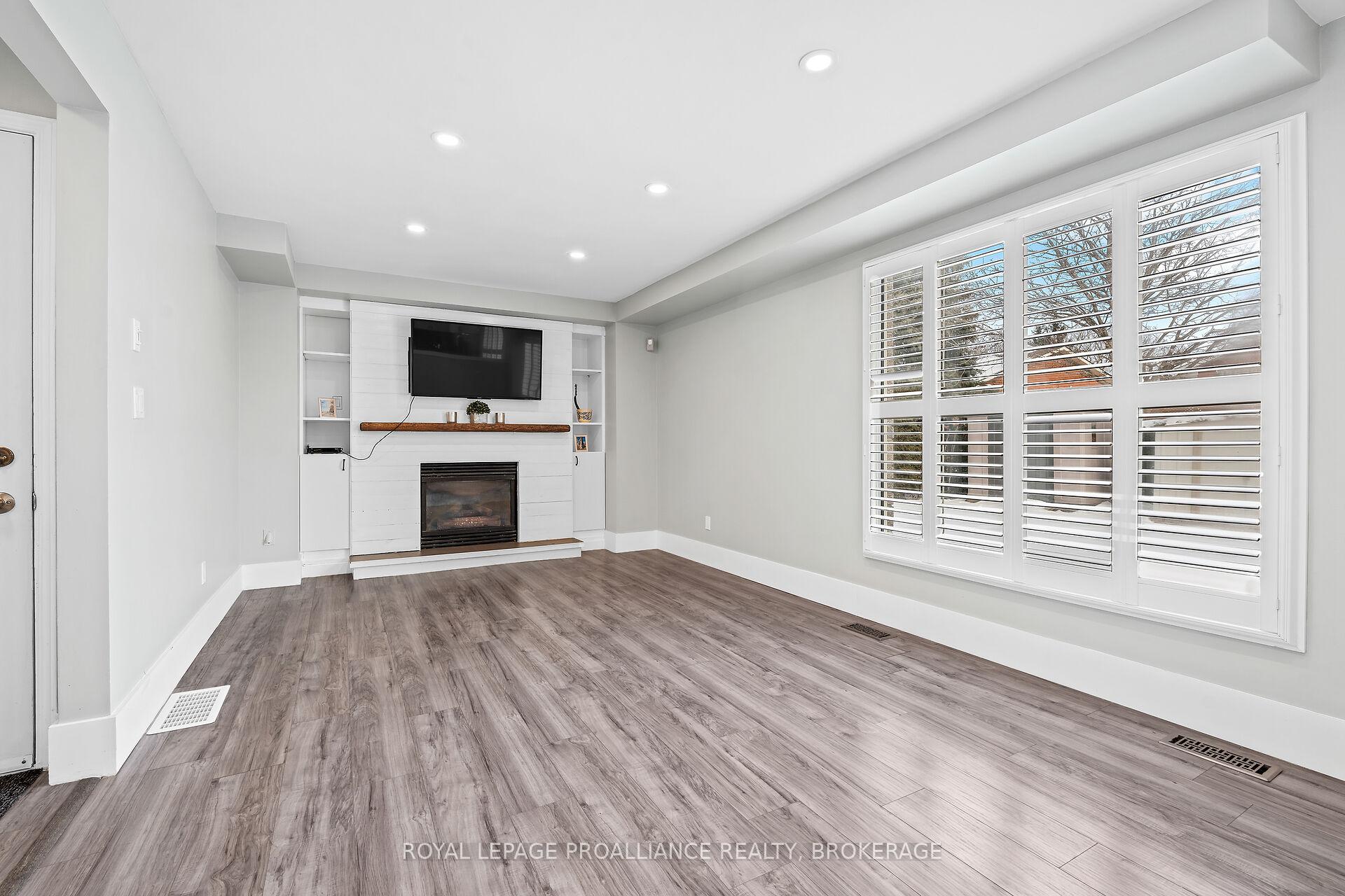 Photo 9 of 113 Greenlees Drive, Kingston, Kingston East (Incl Barret Crt) — HOMEH