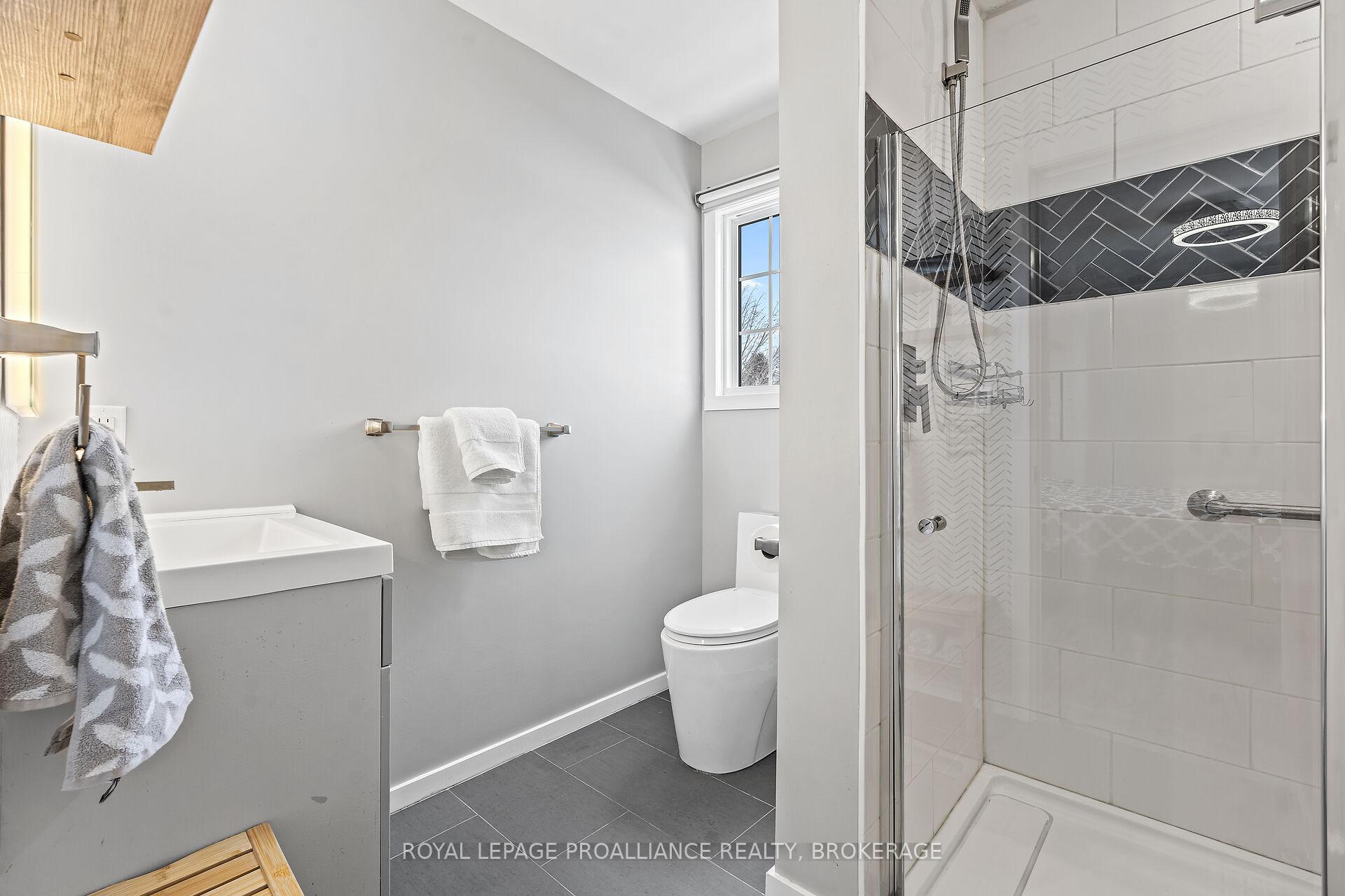 Photo 27 of 113 Greenlees Drive, Kingston, Kingston East (Incl Barret Crt) — HOMEH