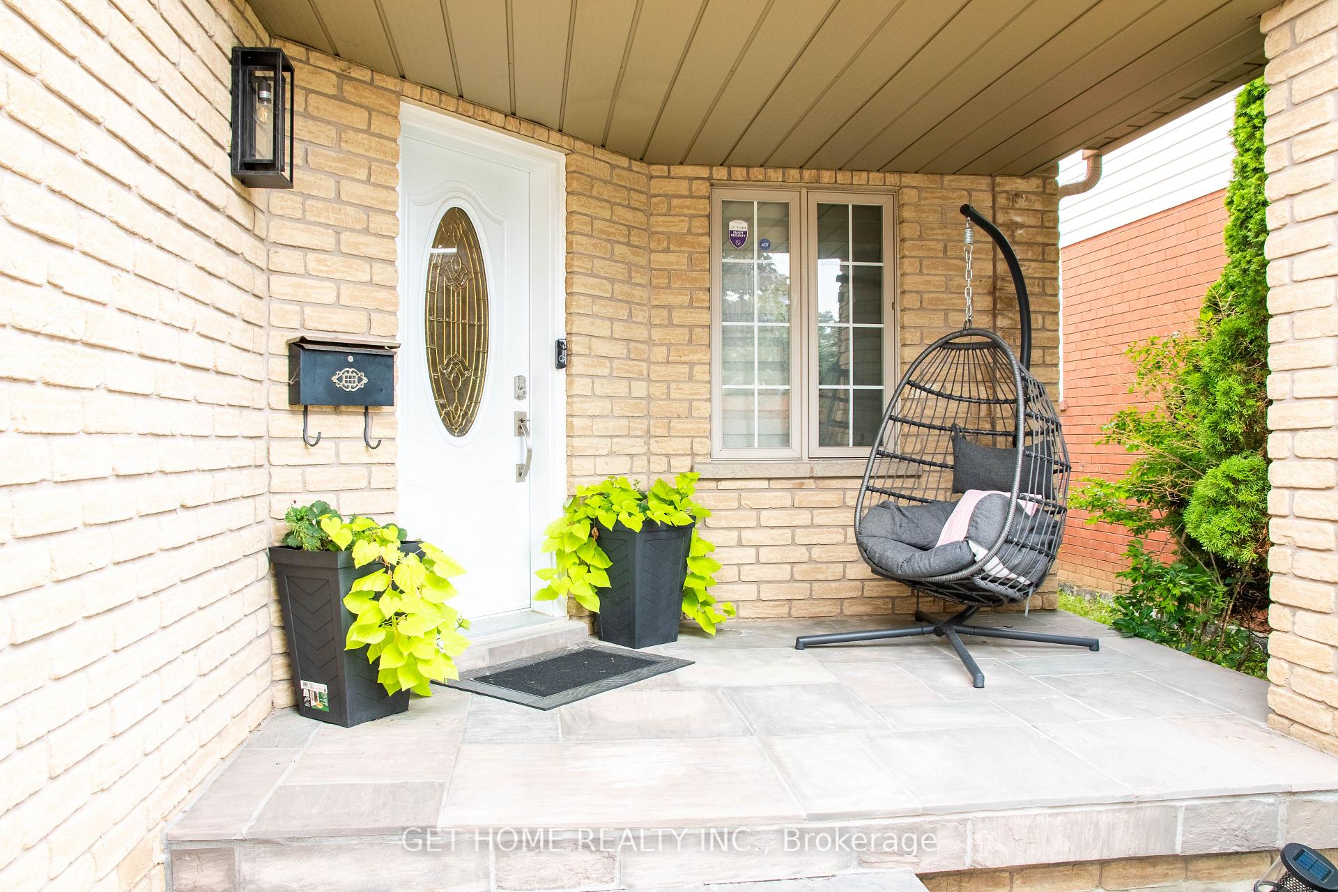 Photo 5 of 532 Ormond Drive, Oshawa, Samac — HOMEH