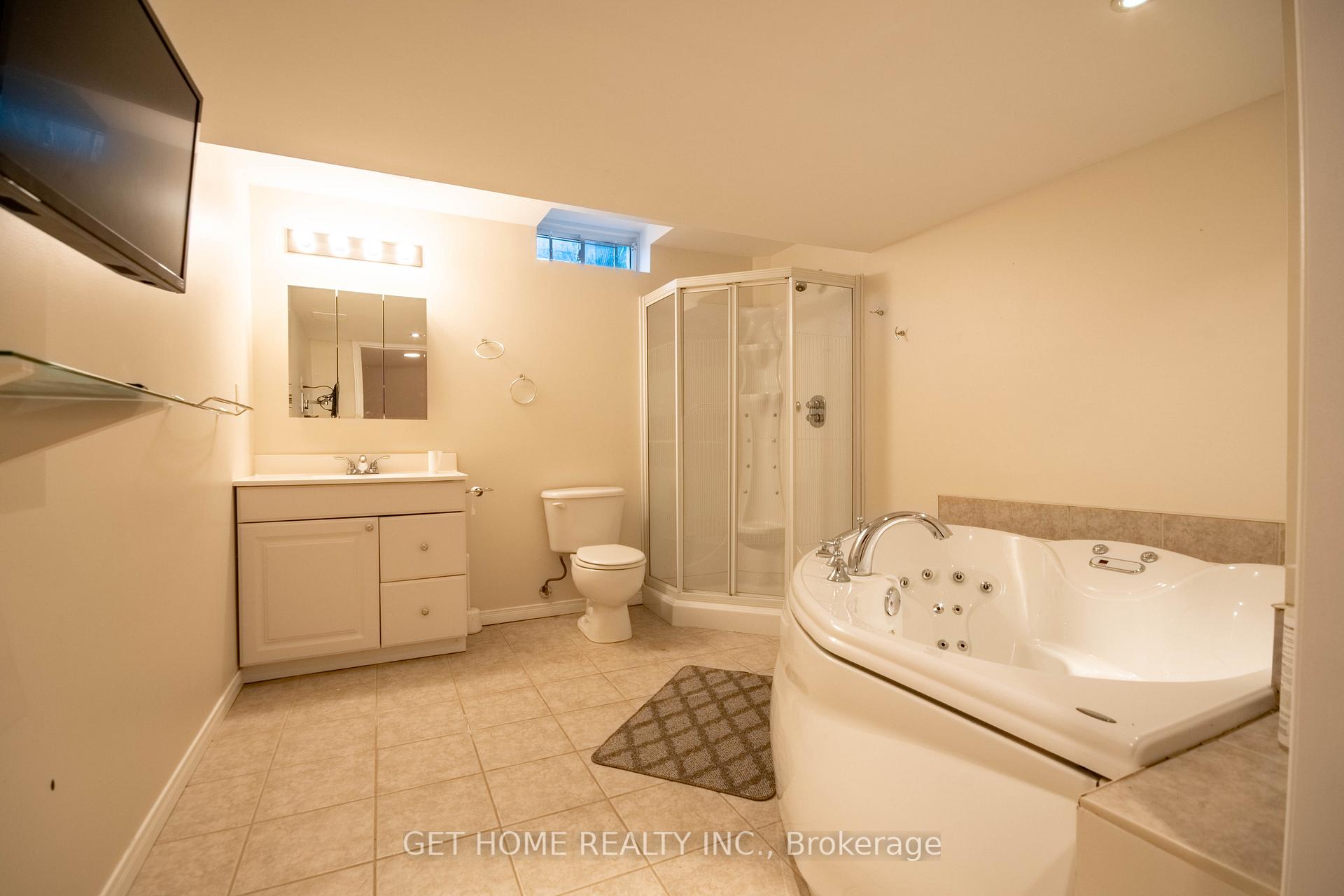 Photo 37 of 532 Ormond Drive, Oshawa, Samac — HOMEH
