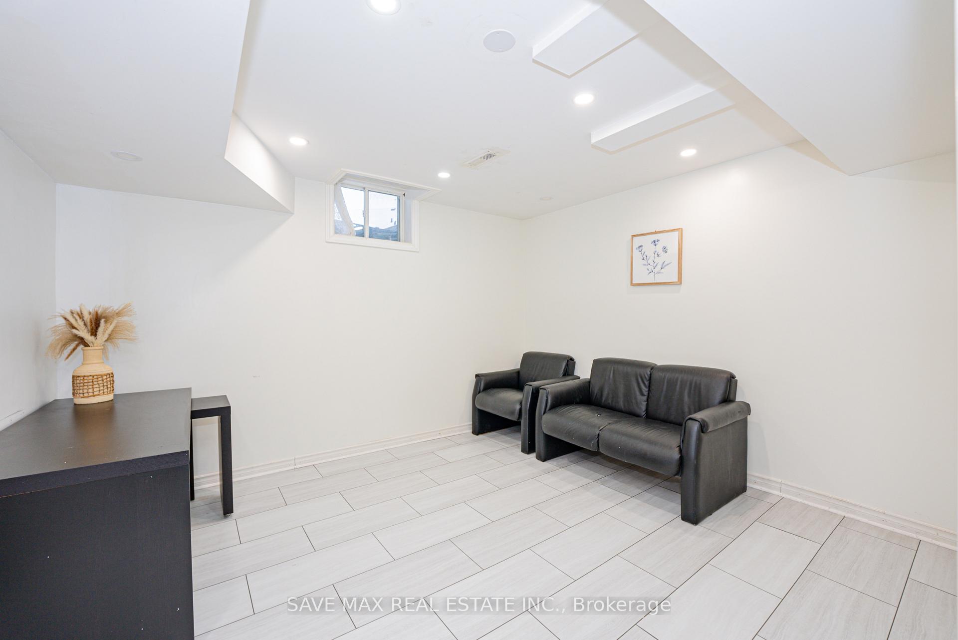Photo 15 of Unit bsmt, 451 Cedar Hedge Road, Milton, Clarke — HOMEH
