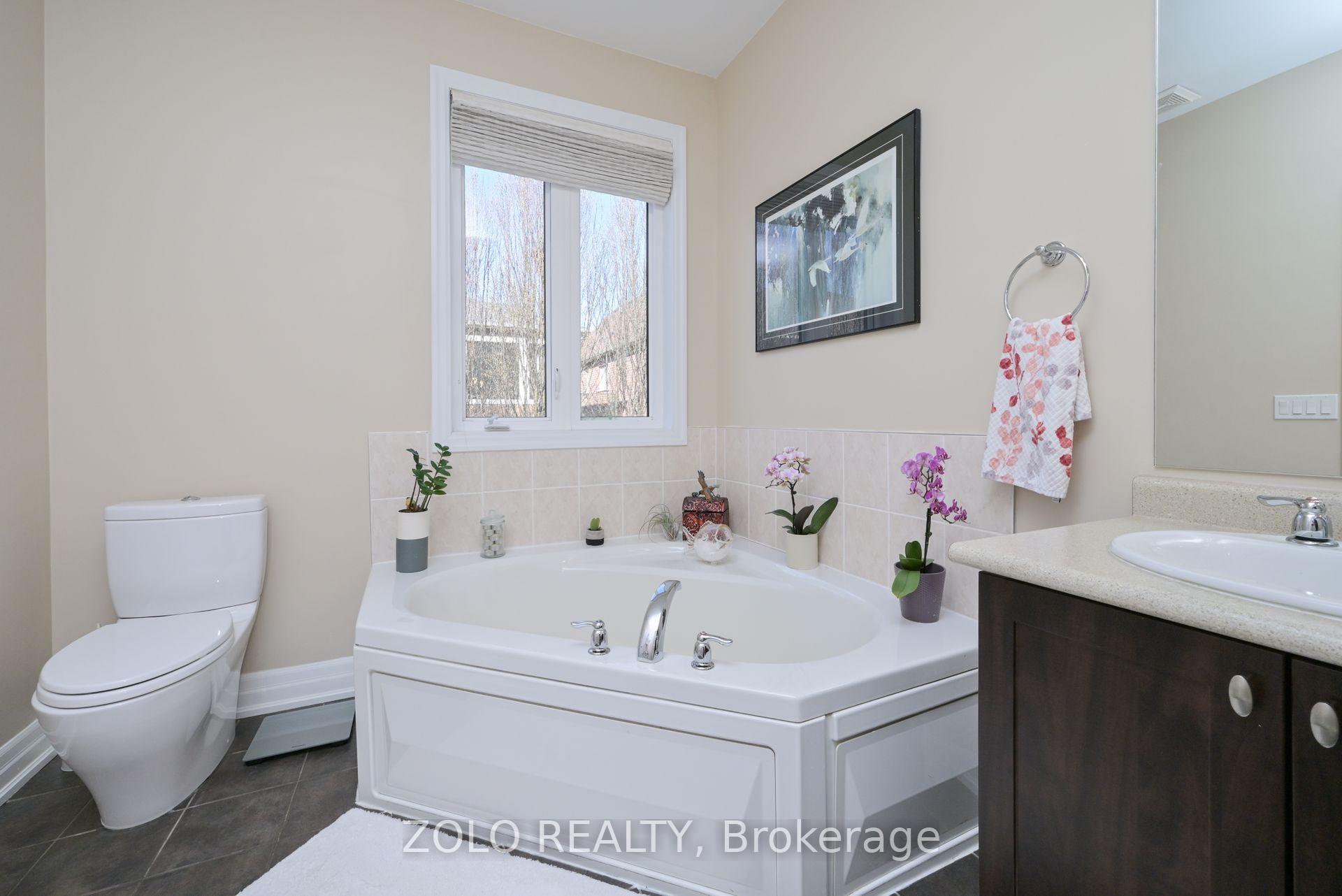 Photo 19 of 15 Scott Boulevard, Milton, Scott — HOMEH