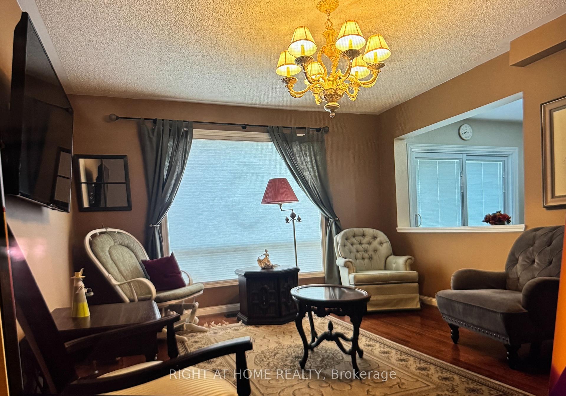 Photo 4 of 1595 Cartwright Crescent, Milton, Clarke — HOMEH