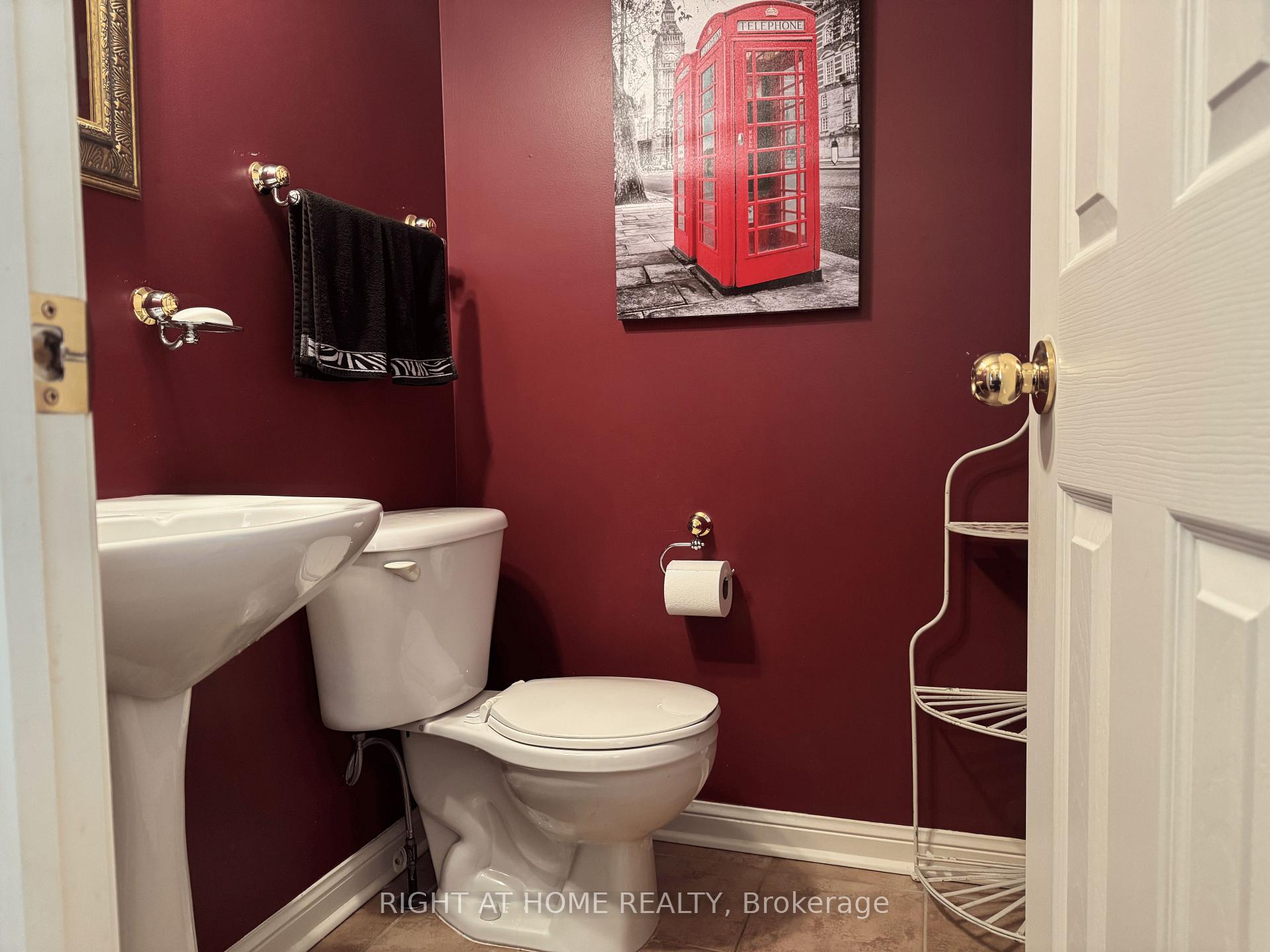 Photo 16 of 1595 Cartwright Crescent, Milton, Clarke — HOMEH