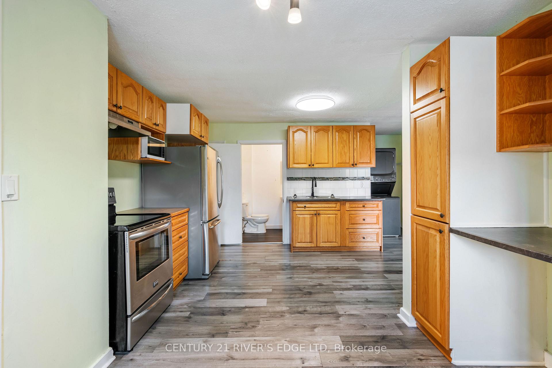 Photo 2 of Unit 4, 183 King Street, Prescott — HOMEH