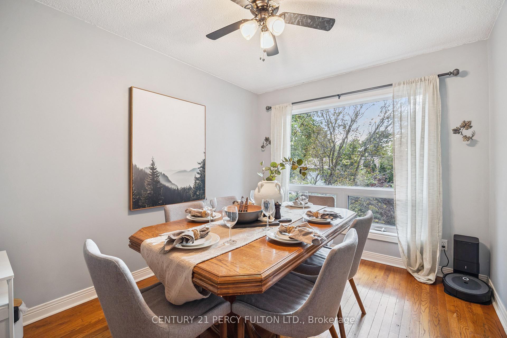 Photo 8 of 232 Grandview Street S, Oshawa, Donevan — HOMEH