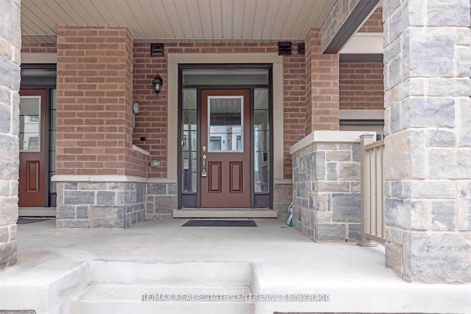 Photo 2 of 1171 Lloyd Landing Street, Milton, Ford — HOMEH
