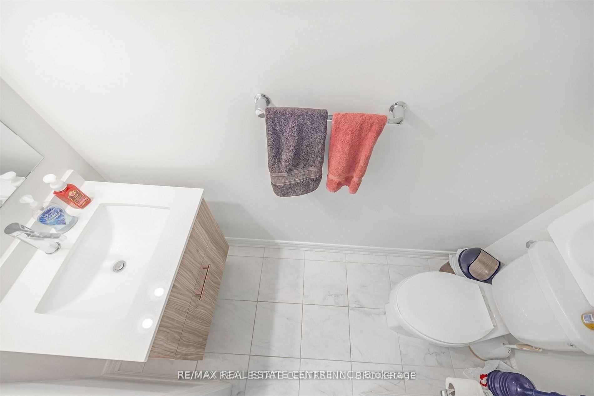 Photo 19 of 1171 Lloyd Landing Street, Milton, Ford — HOMEH