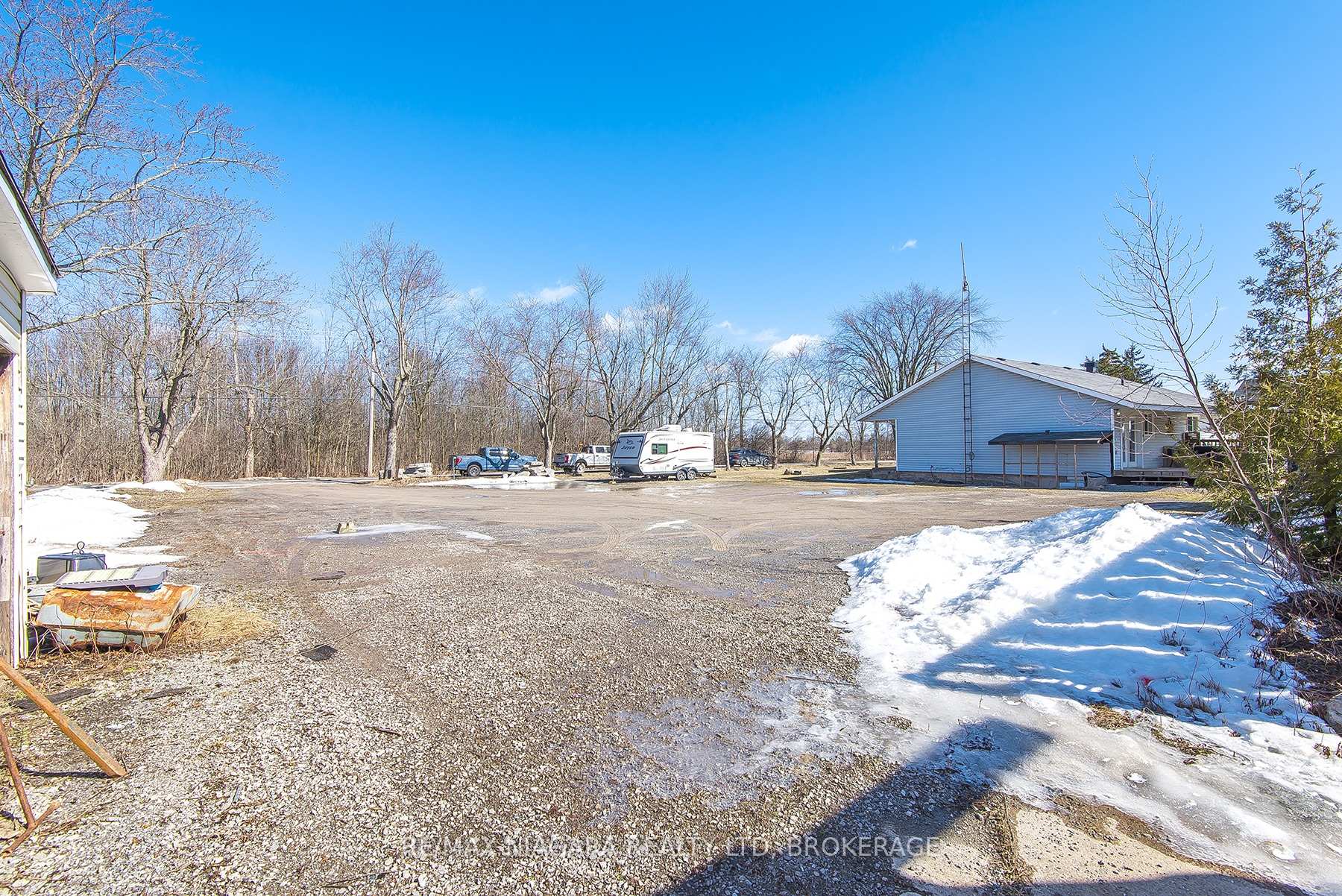 Photo 4 of 4530 Marshall Road, Niagara Falls, Lyons Creek — HOMEH