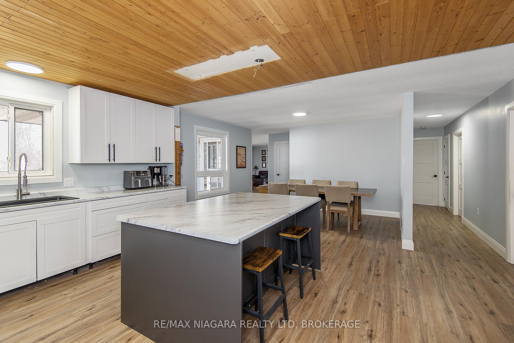 Photo 23 of 4530 Marshall Road, Niagara Falls, Lyons Creek — HOMEH