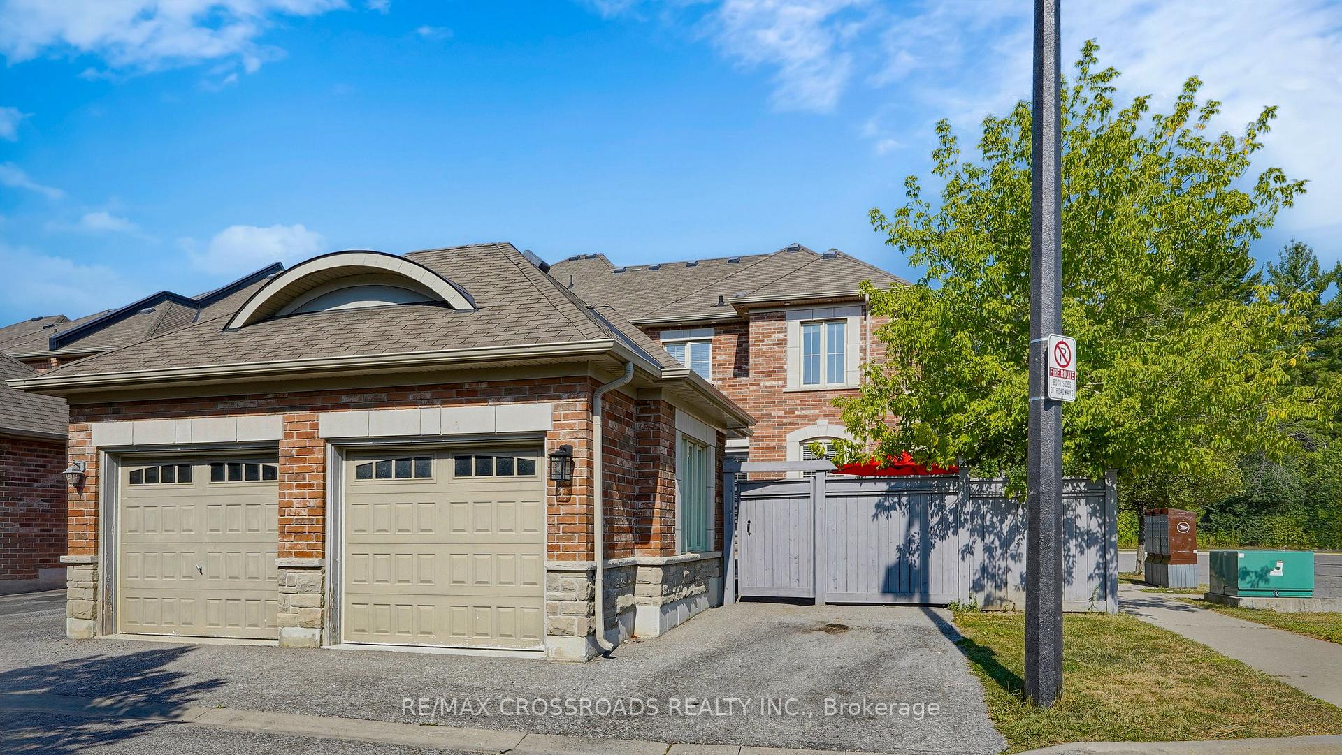 Photo 7 of 2436 Tillings Road, Pickering, Duffin Heights — HOMEH