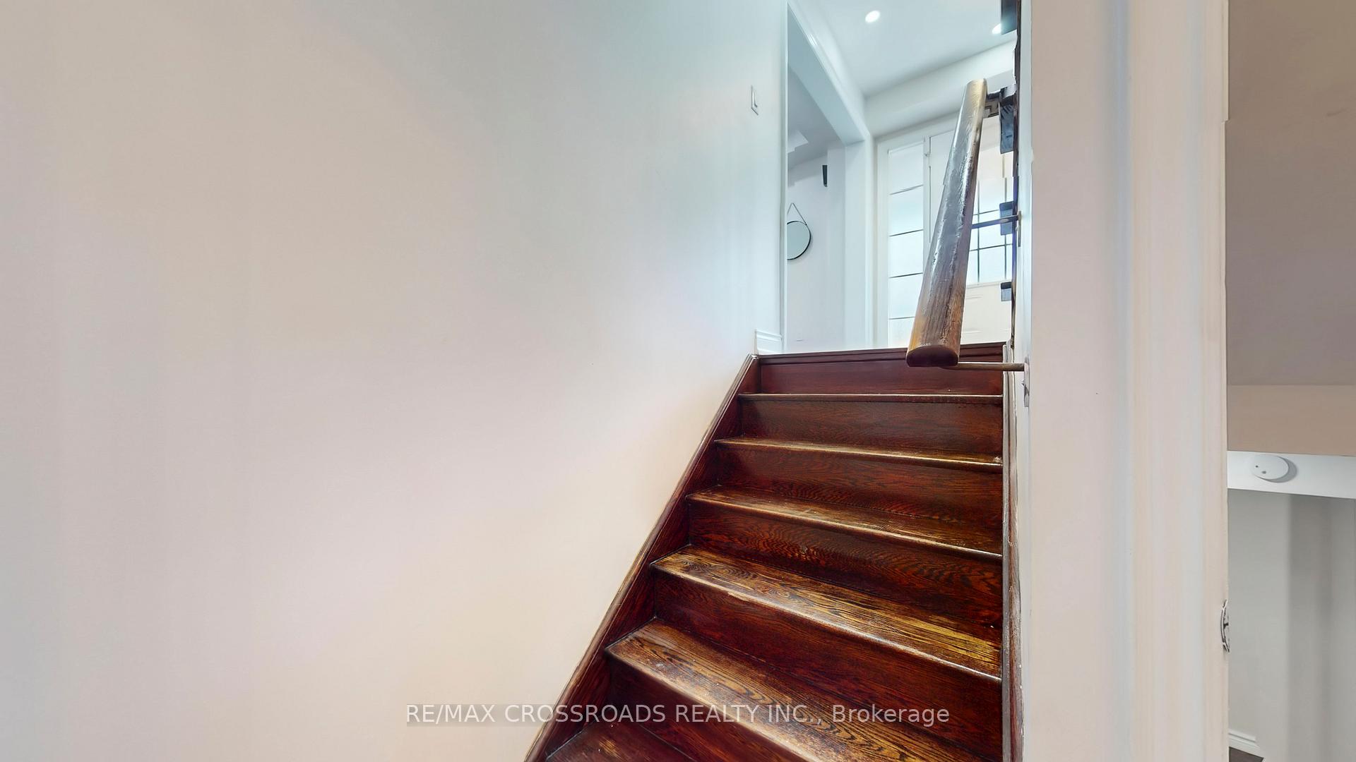 Photo 23 of 2436 Tillings Road, Pickering, Duffin Heights — HOMEH