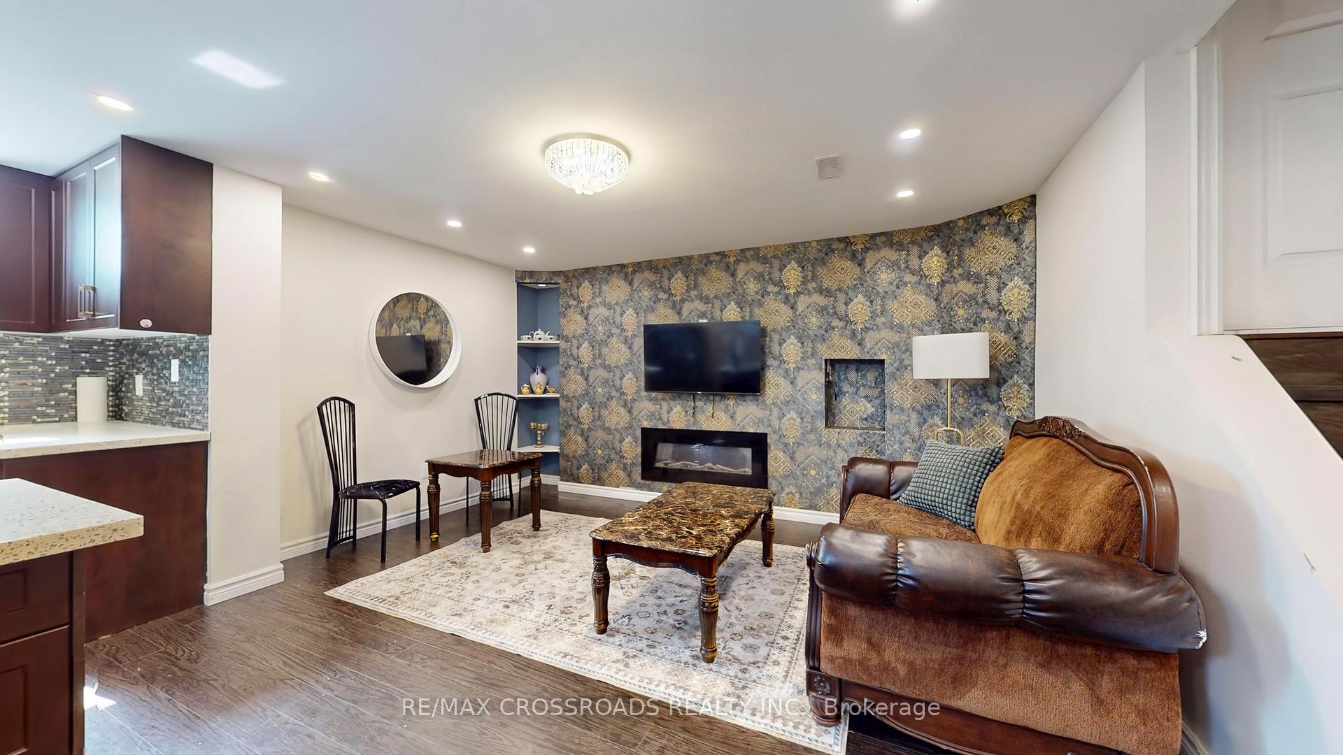 Photo 37 of 2436 Tillings Road, Pickering, Duffin Heights — HOMEH