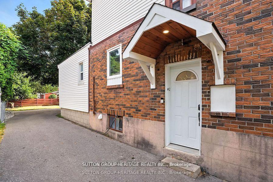 Photo 3 of 441 Miller Avenue, Oshawa, McLaughlin — HOMEH