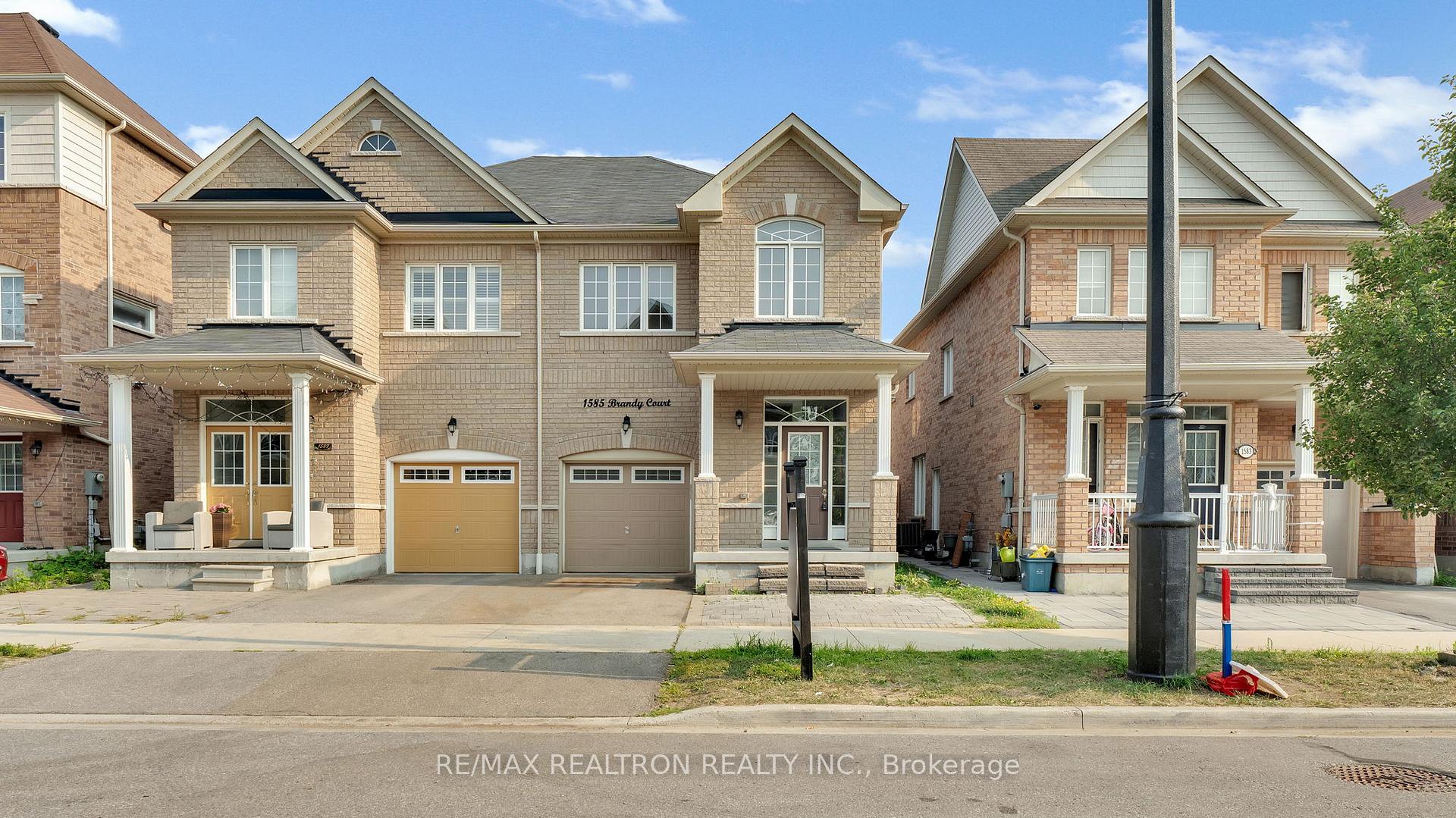 Photo 1 of 1585 Brandy Court, Pickering, Duffin Heights — HOMEH
