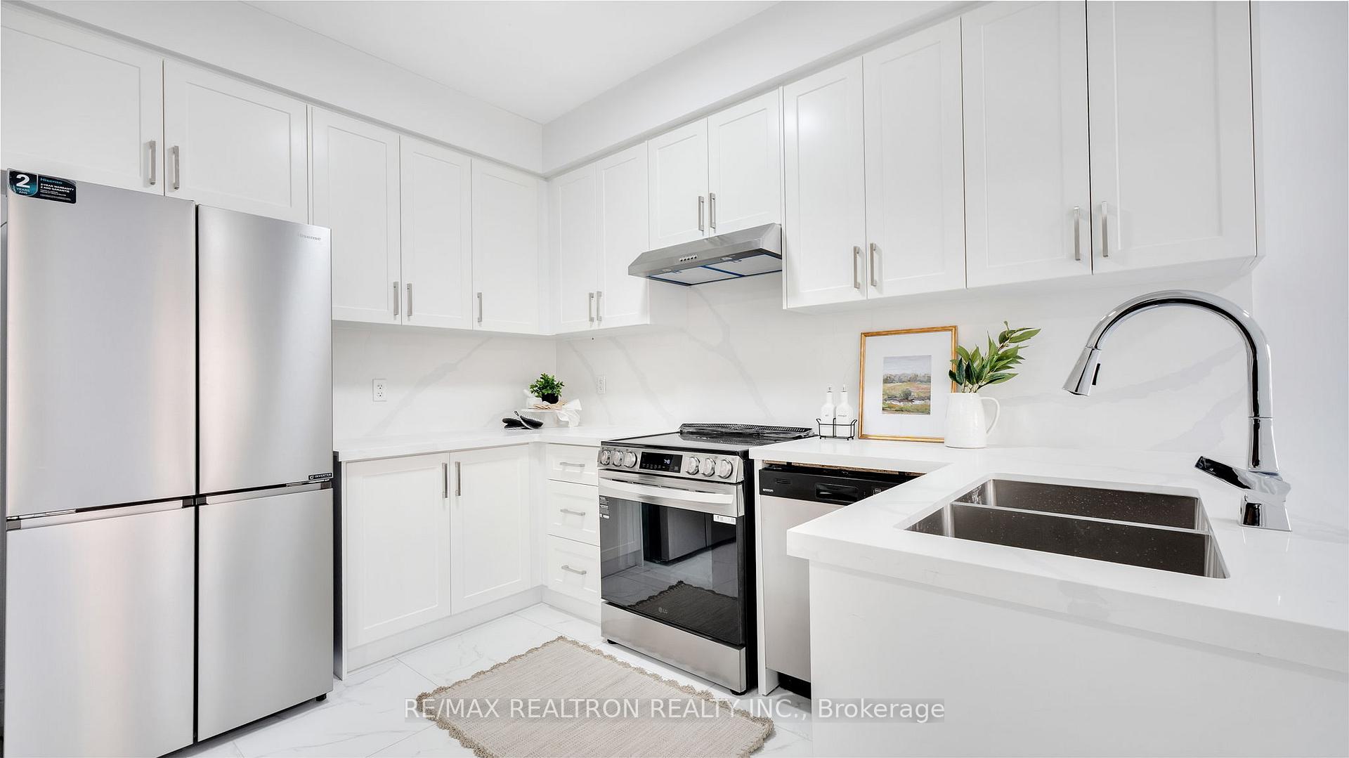 Photo 16 of 1585 Brandy Court, Pickering, Duffin Heights — HOMEH