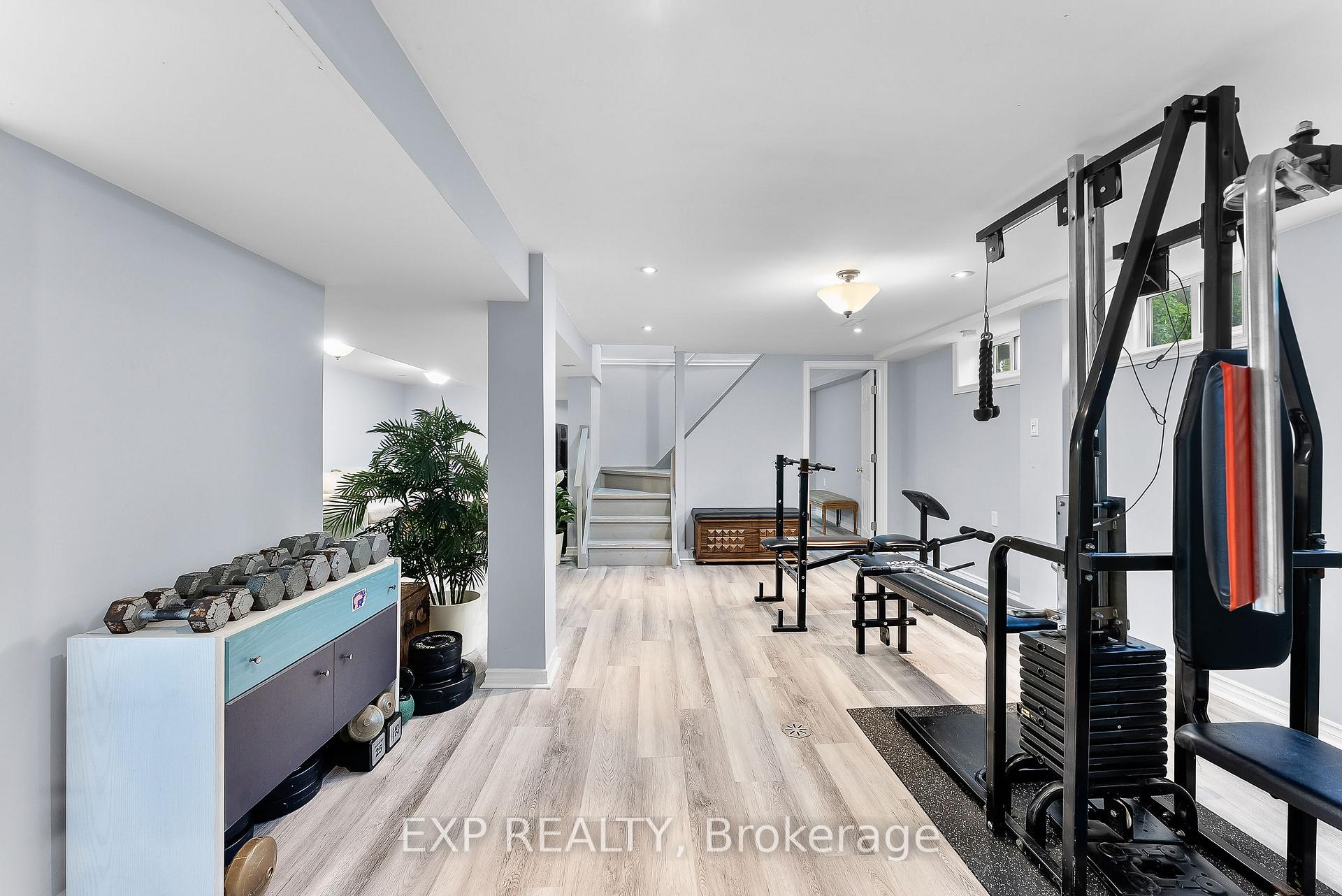 Photo 29 of 5667 Green Avenue, Niagara Falls, Ascot — HOMEH