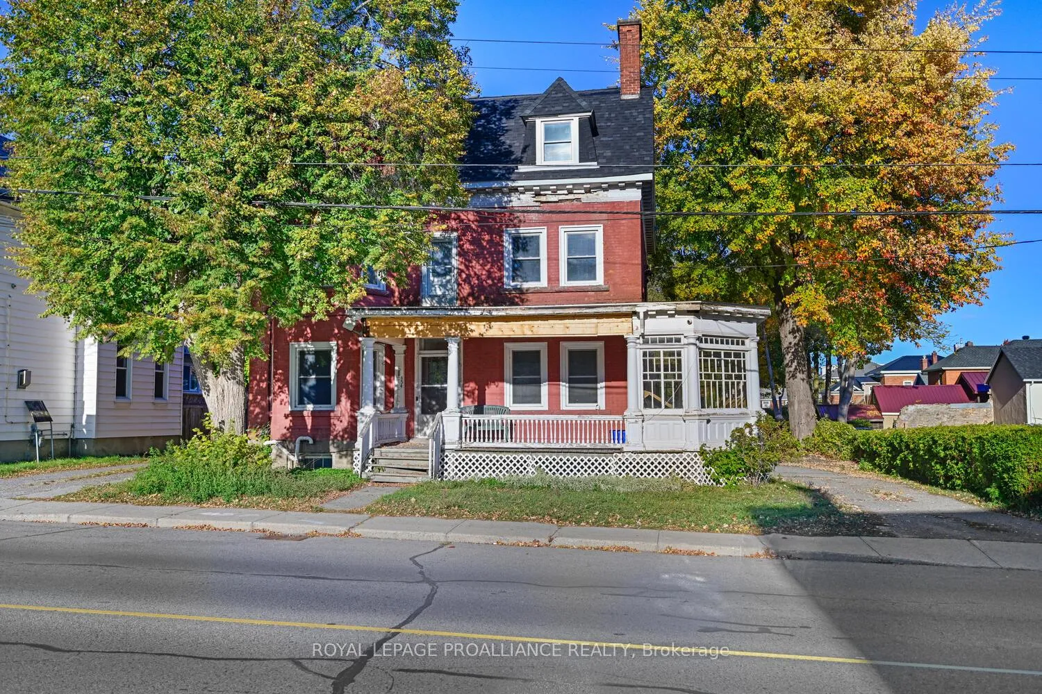 Photo 2 of 454 Edward Street S, Prescott — HOMEH