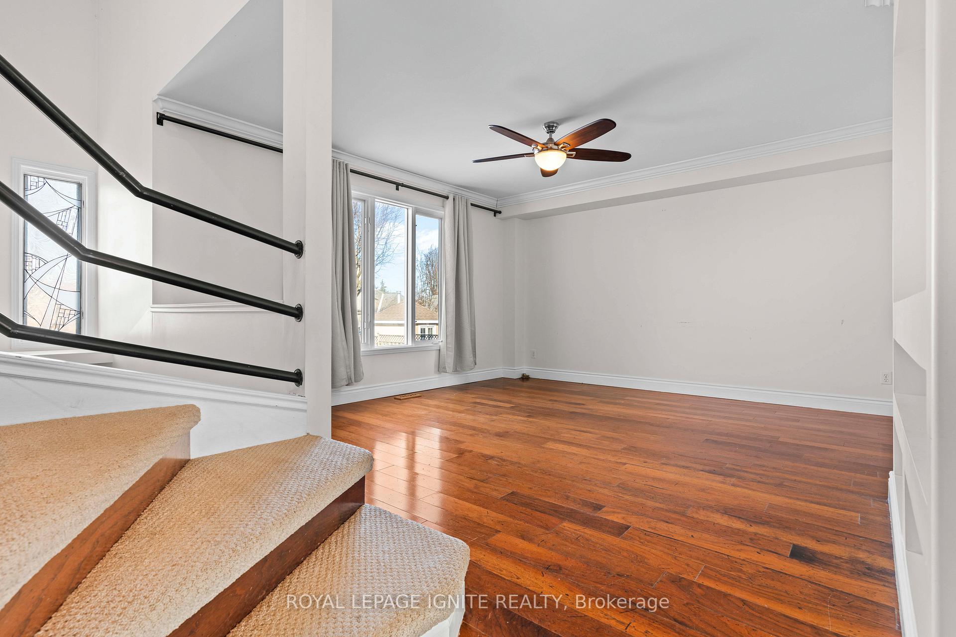 Photo 11 of 23 Kenwoods Circle, Kingston, Kingston East (Incl Barret Crt) — HOMEH