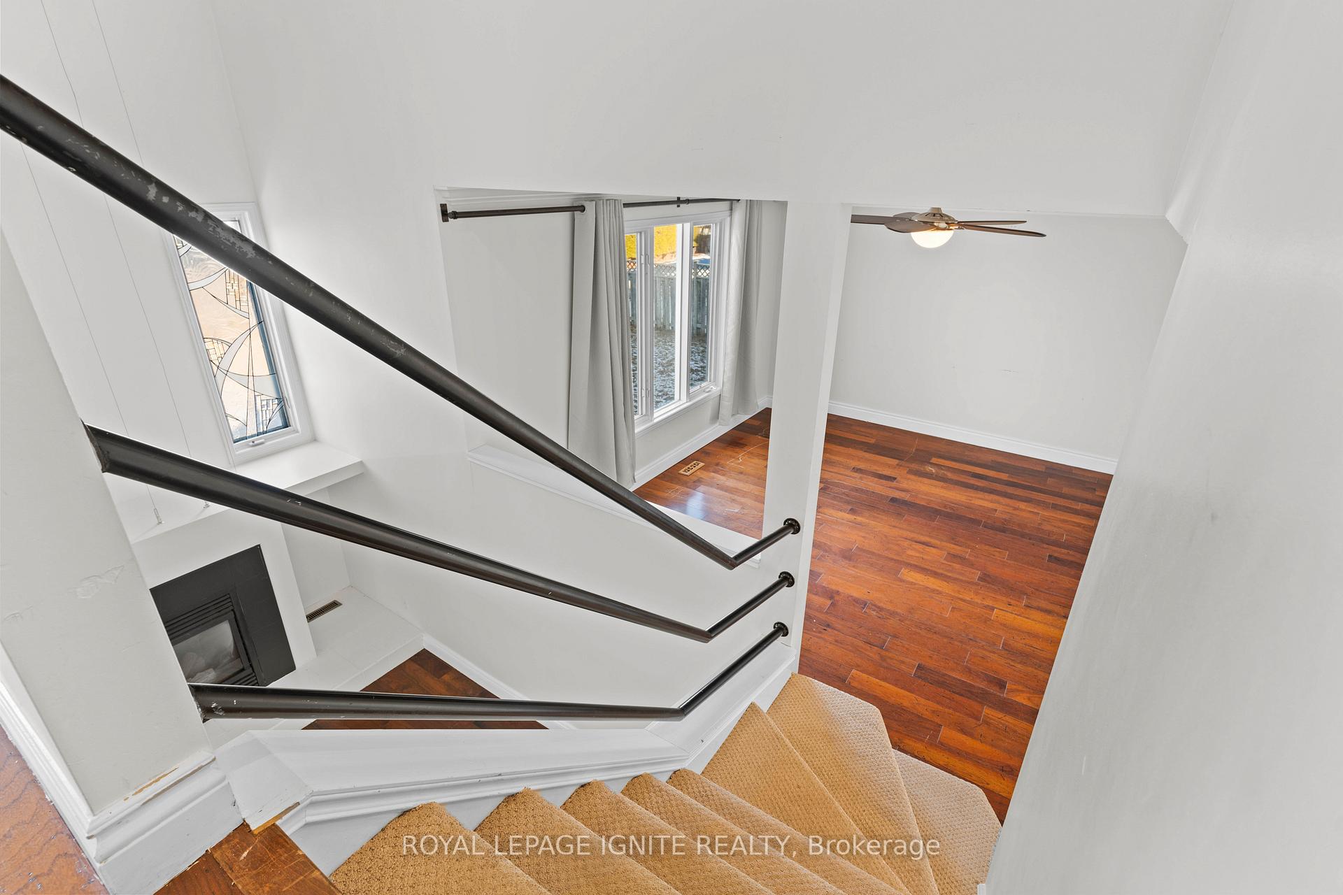 Photo 20 of 23 Kenwoods Circle, Kingston, Kingston East (Incl Barret Crt) — HOMEH