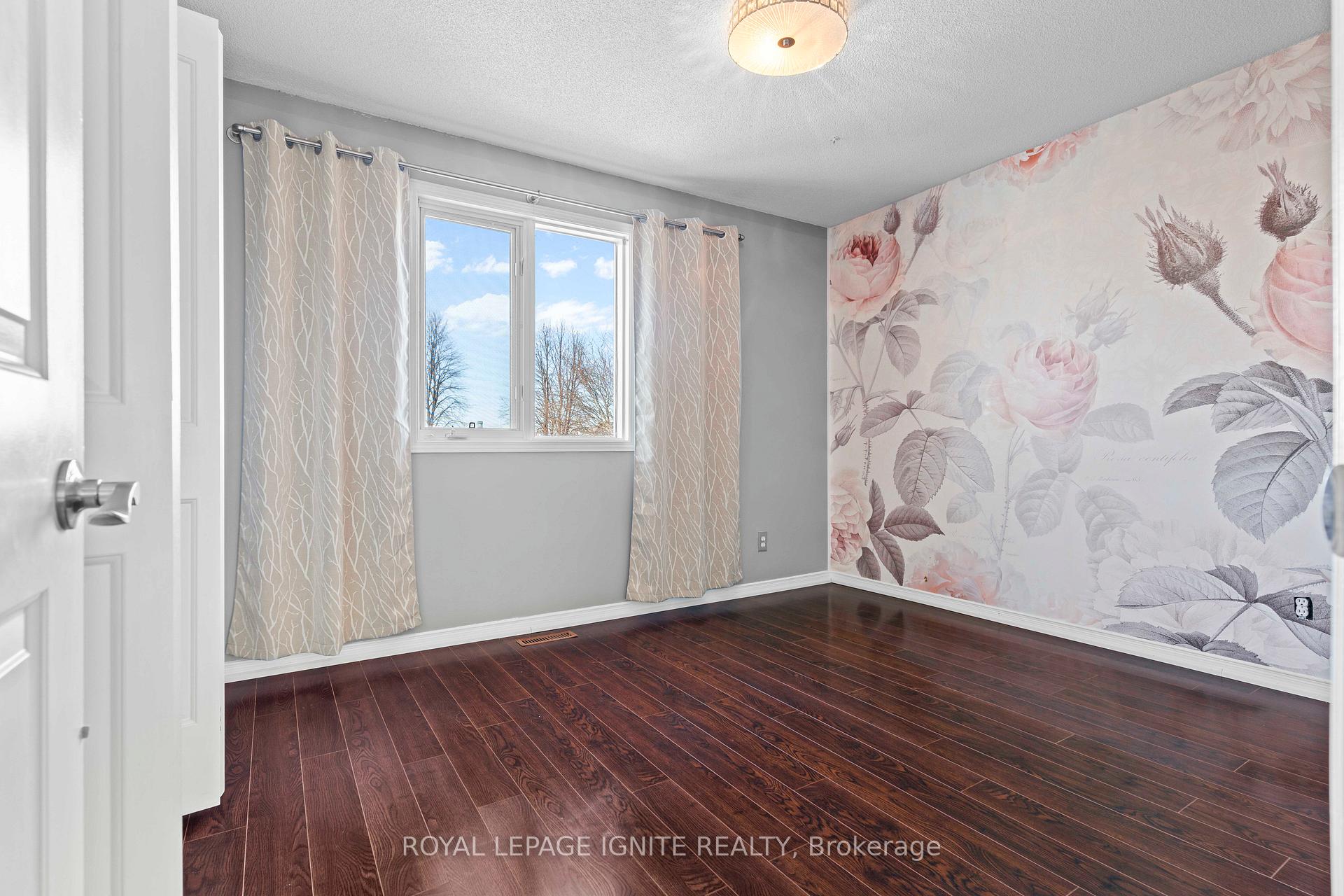 Photo 30 of 23 Kenwoods Circle, Kingston, Kingston East (Incl Barret Crt) — HOMEH