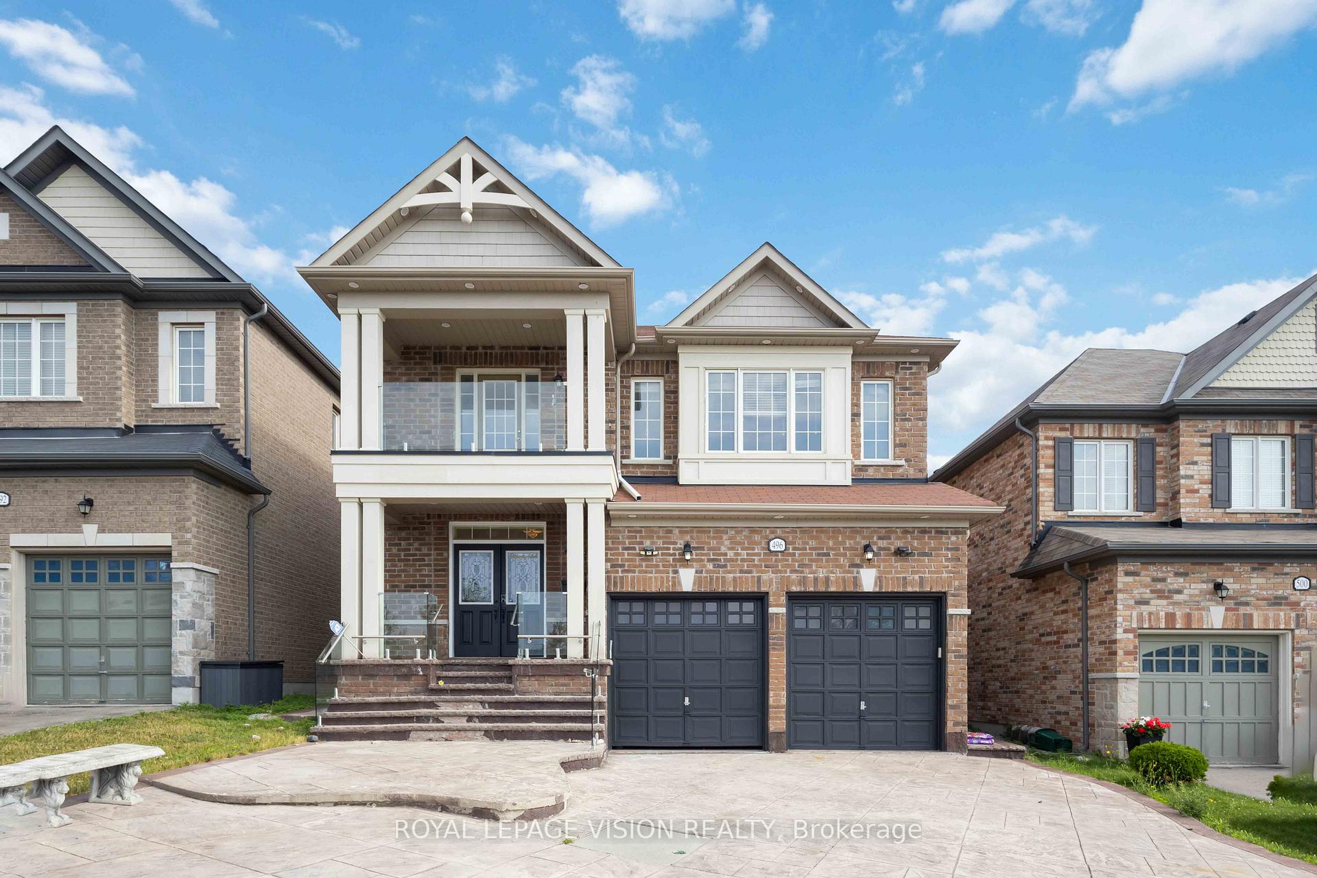 Photo 1 of 496 Gulfstream Avenue Main, Oshawa, Windfields — HOMEH
