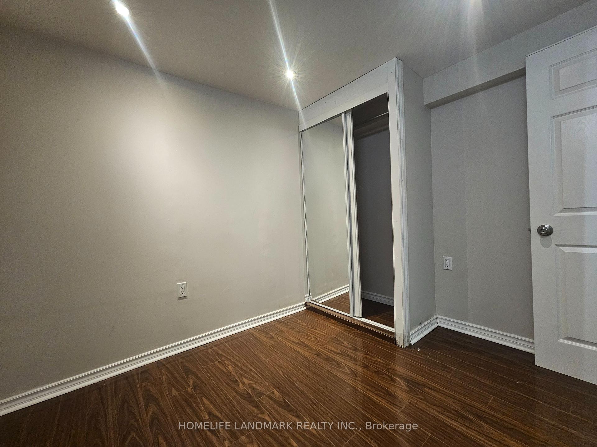 Photo 25 of 796 Bennett Crescent, Oshawa, Pinecrest — HOMEH