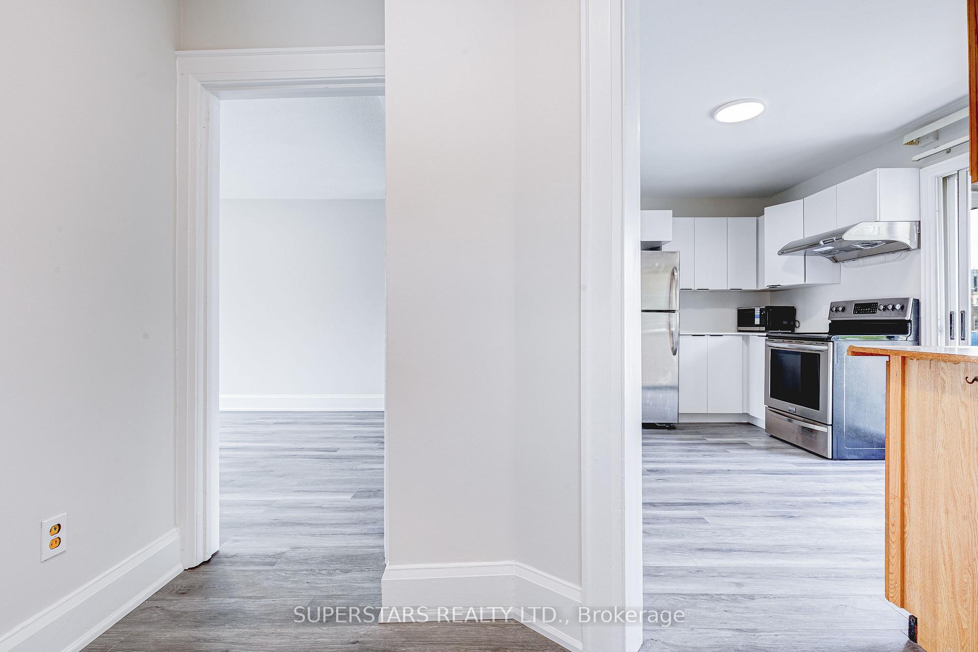 Photo 6 of Unit Unit 1, 40 Bruce Street, Oshawa, Central — HOMEH