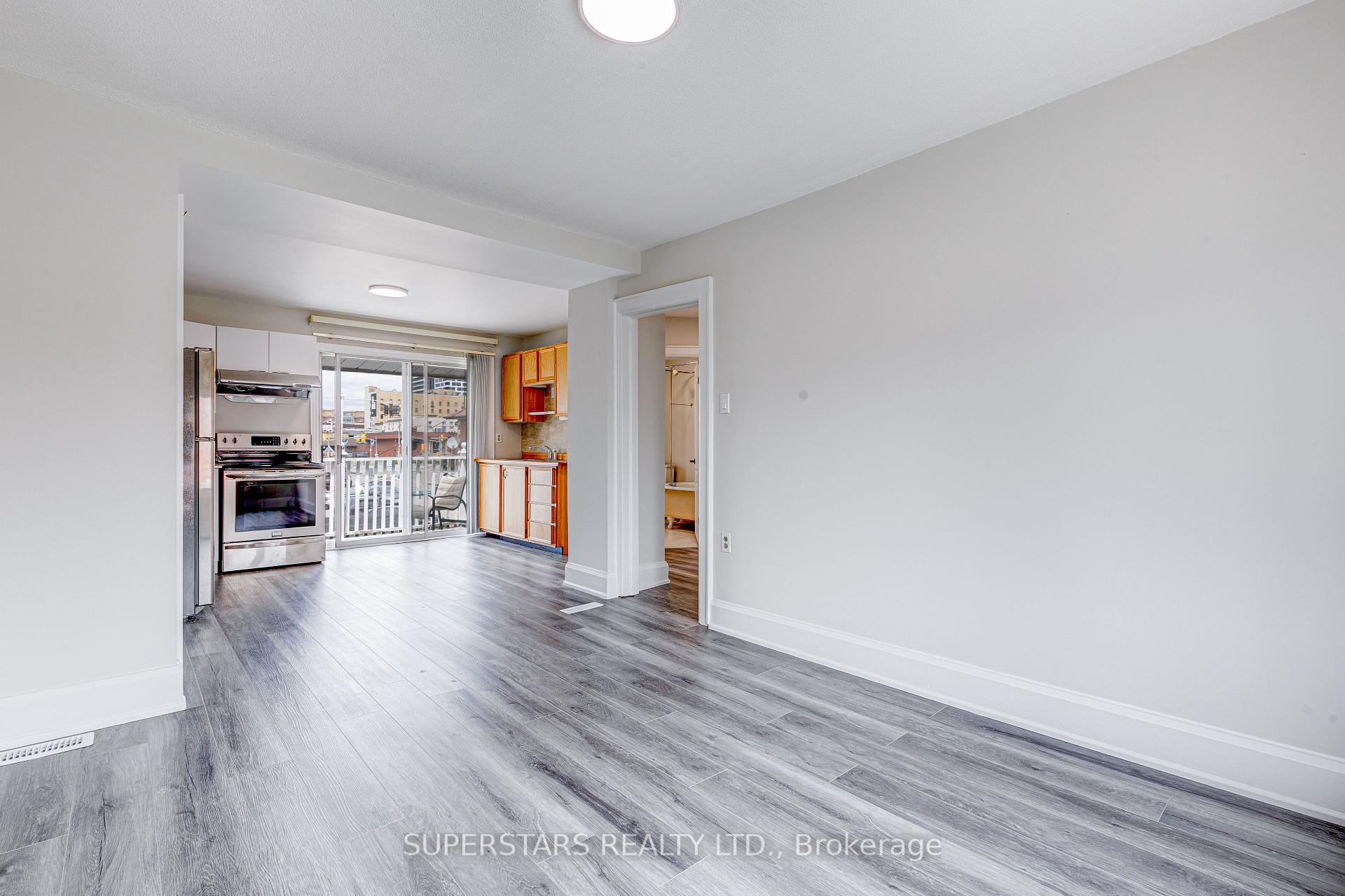 Photo 8 of Unit Unit 1, 40 Bruce Street, Oshawa, Central — HOMEH