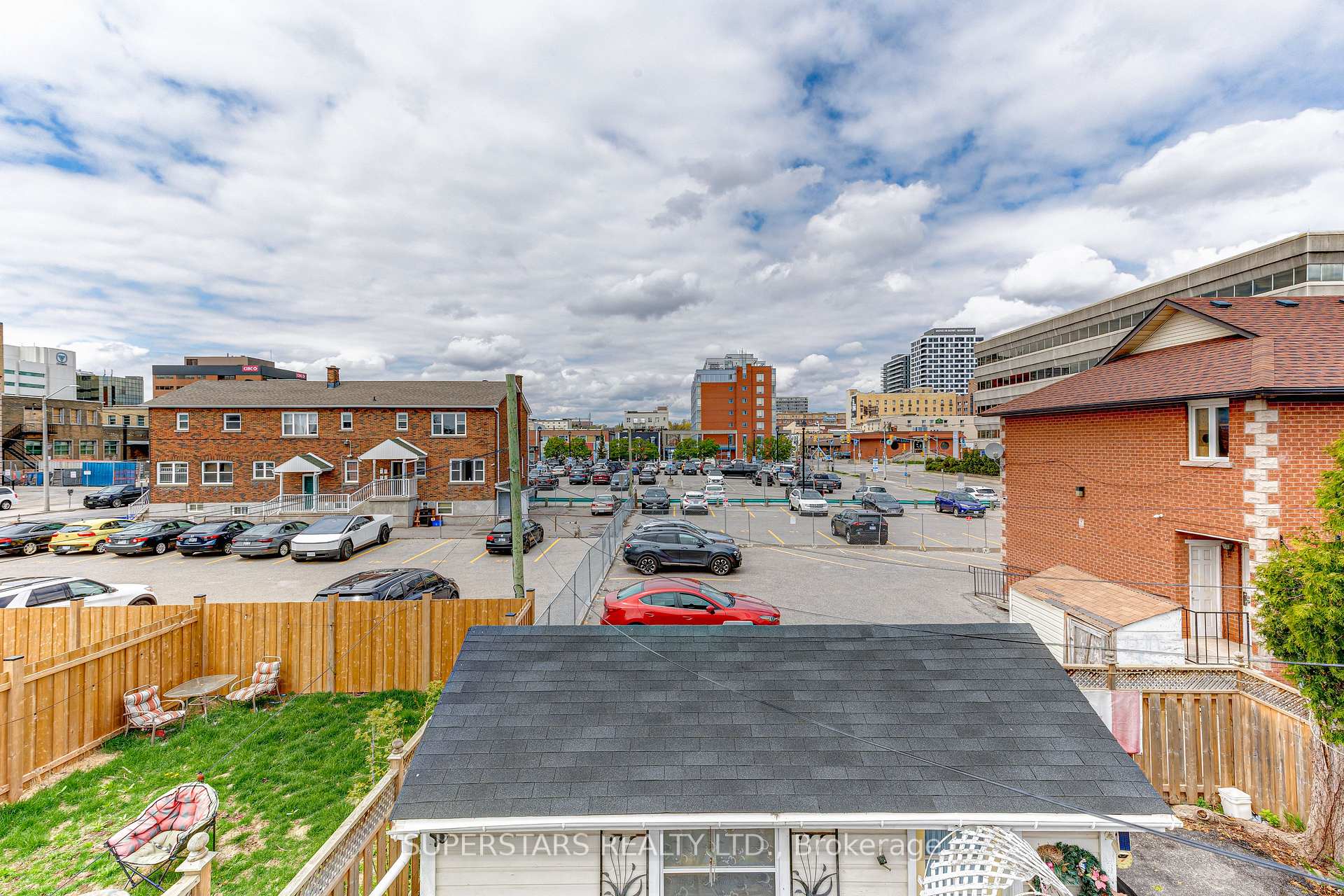 Photo 11 of Unit Unit 1, 40 Bruce Street, Oshawa, Central — HOMEH