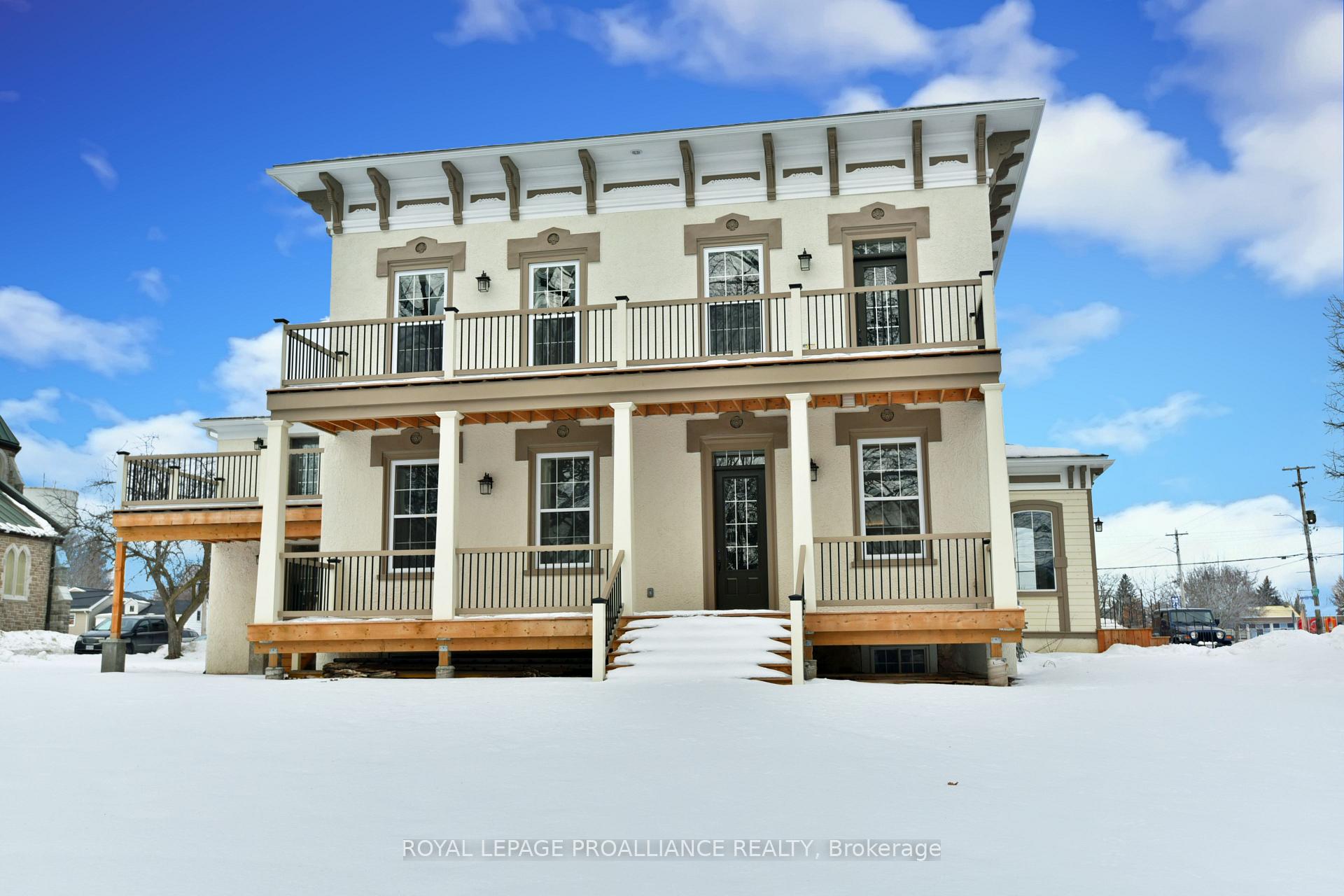 Photo 4 of Unit 1, 439 Edward Street, Prescott — HOMEH