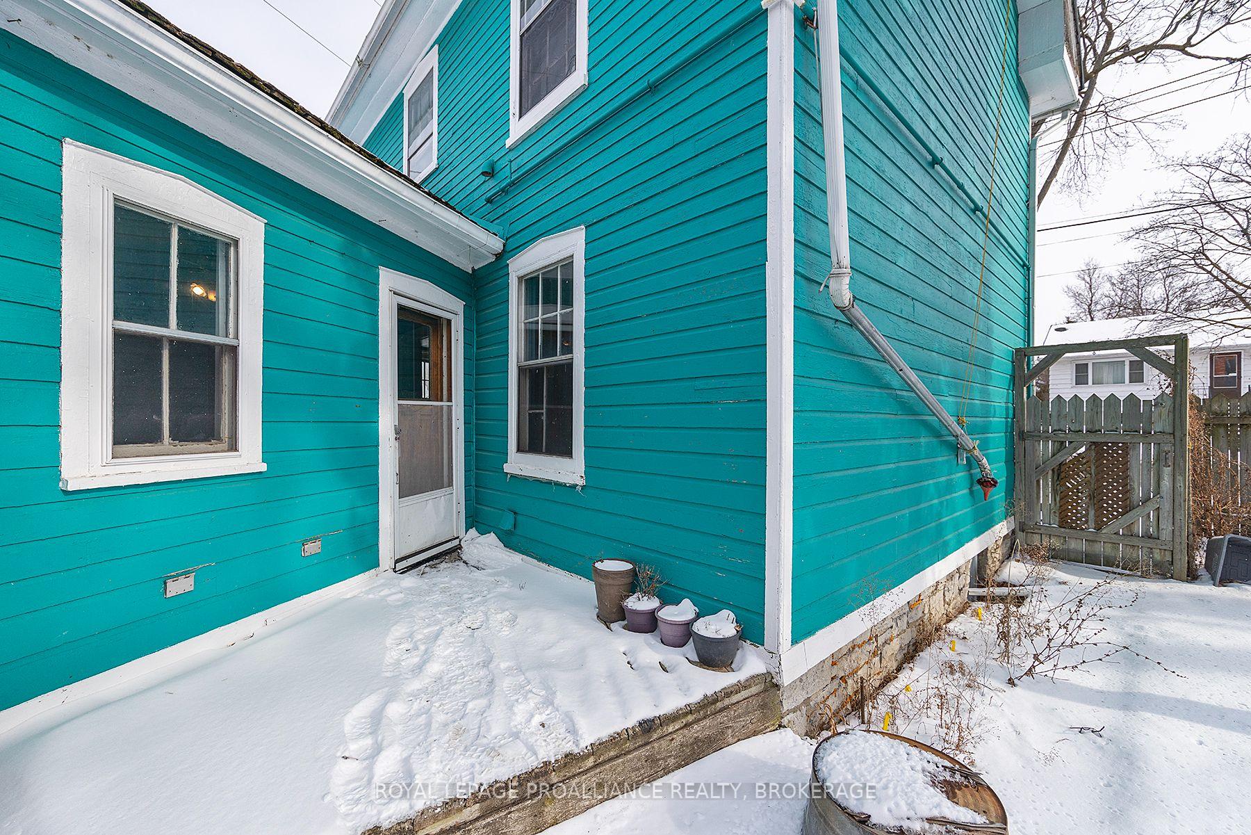 Photo 9 of 148 Yonge Street, Kingston, Central City West — HOMEH
