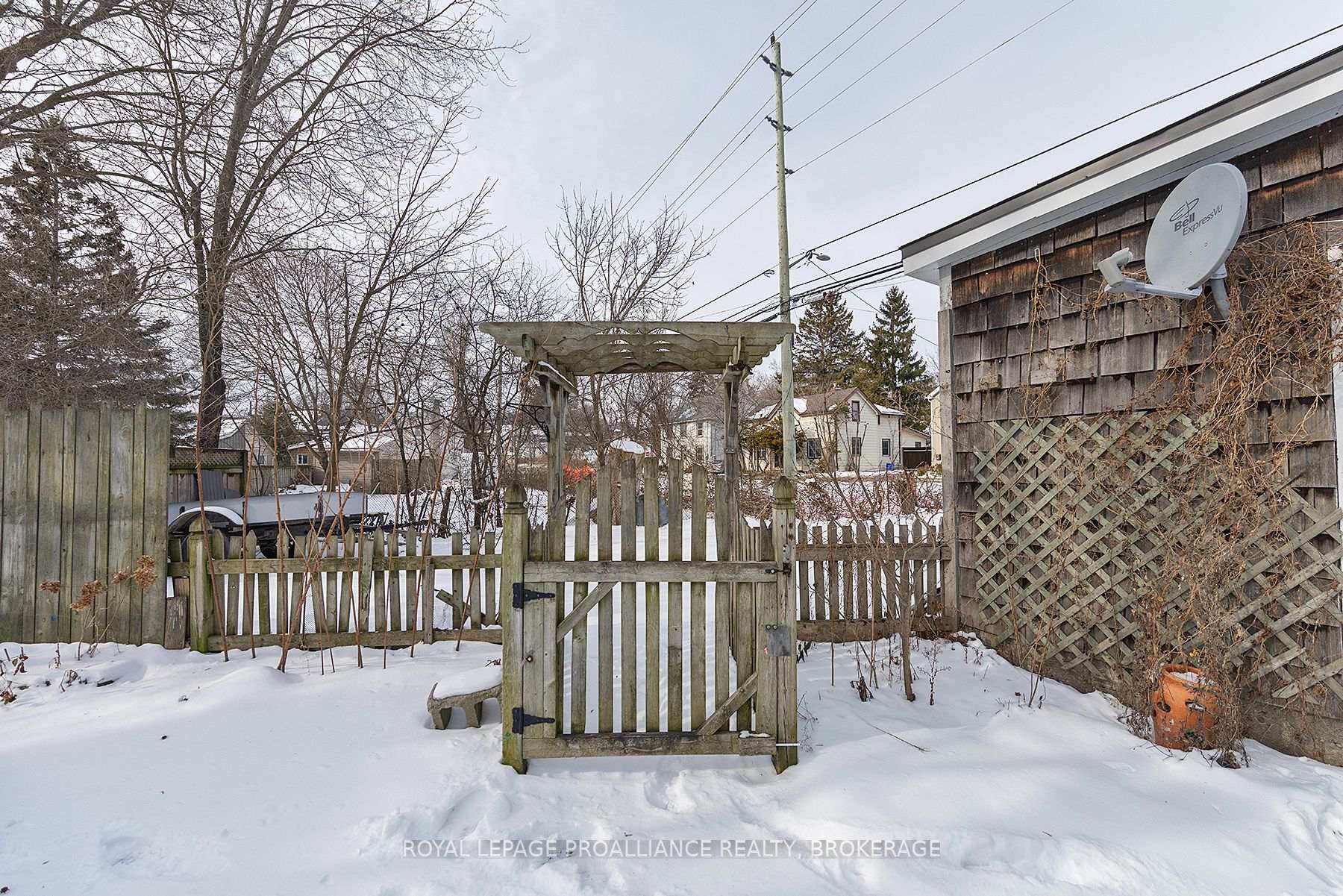 Photo 37 of 148 Yonge Street, Kingston, Central City West — HOMEH