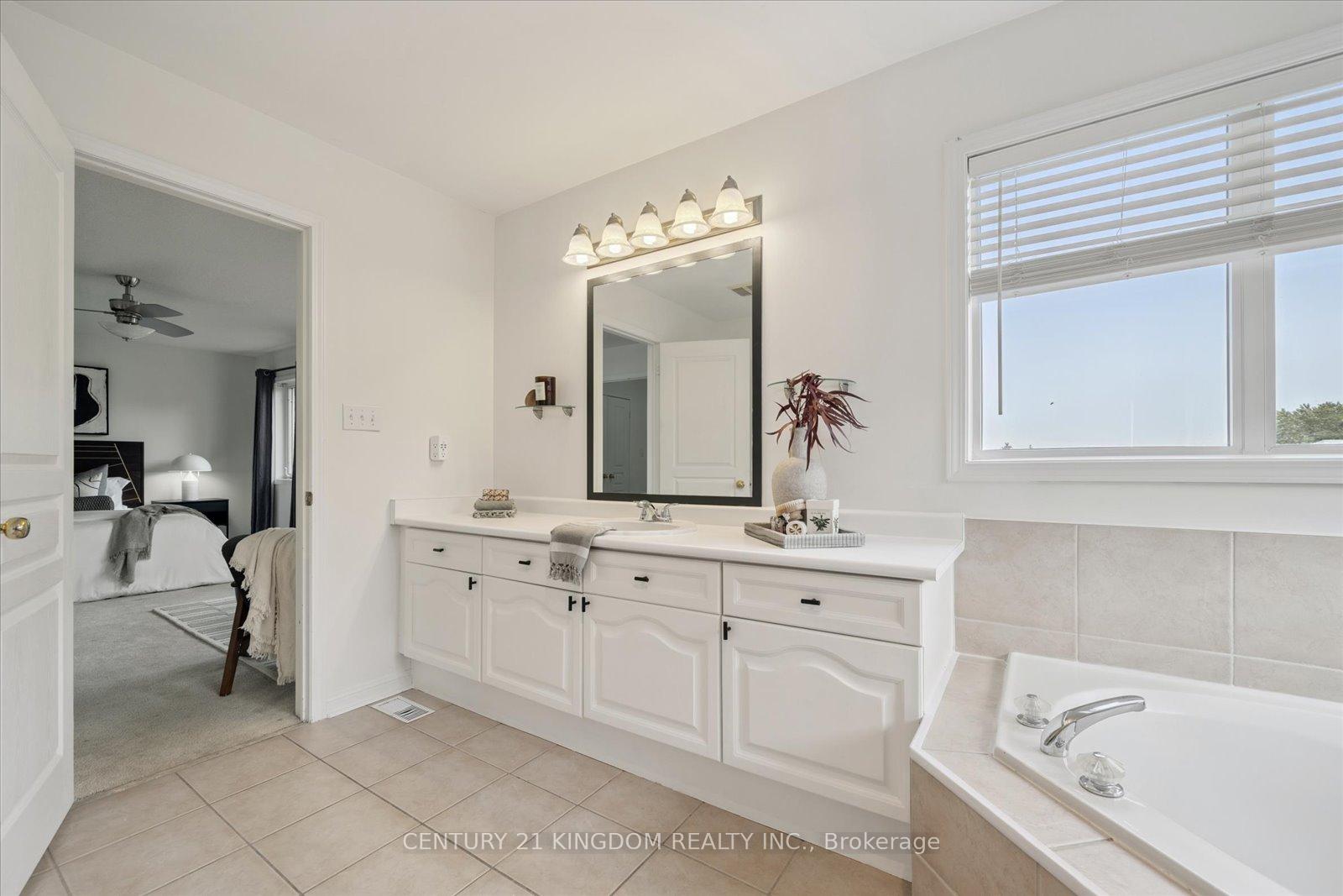 Photo 30 of 1839 Holbrook Court, Pickering, Liverpool — HOMEH