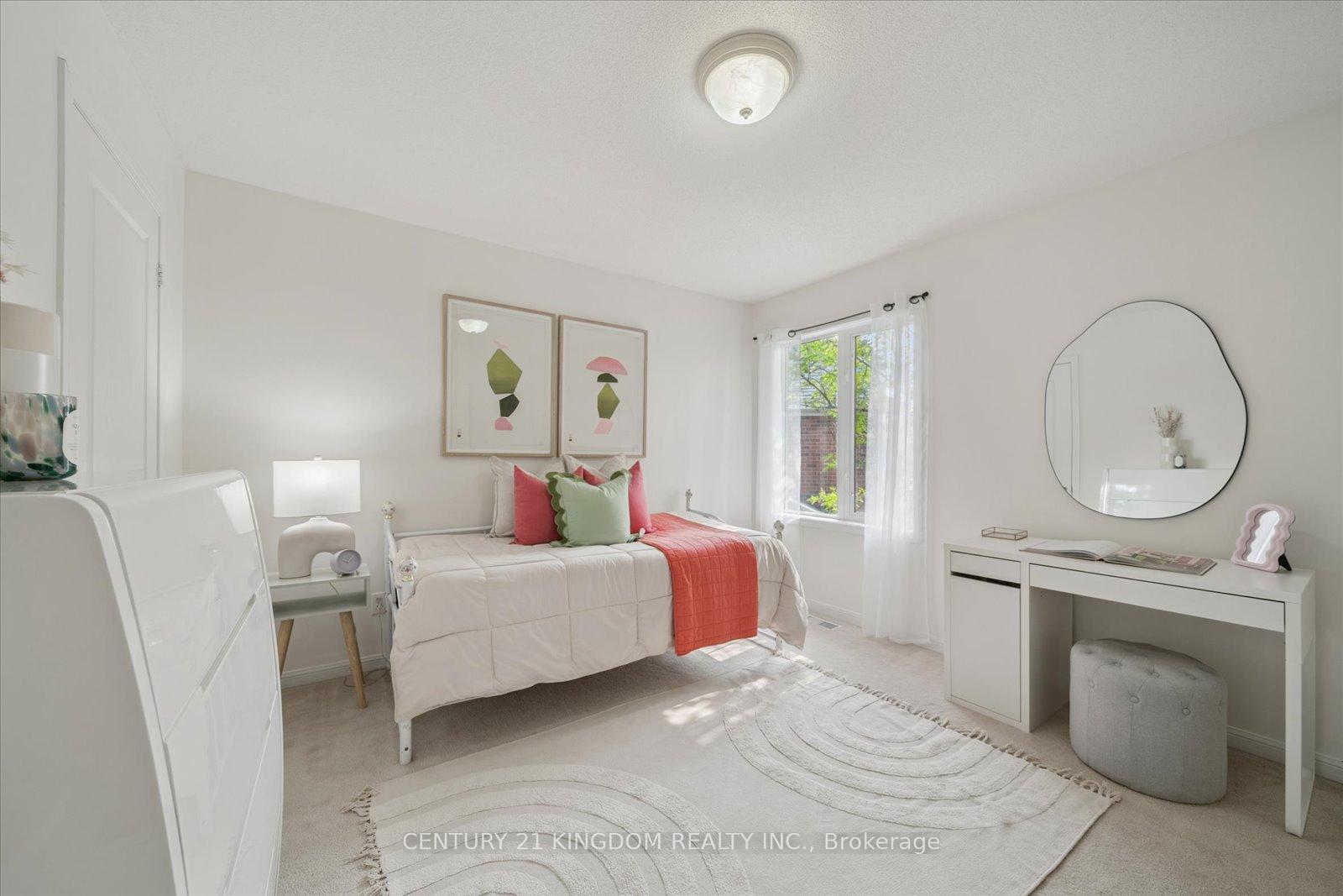 Photo 33 of 1839 Holbrook Court, Pickering, Liverpool — HOMEH